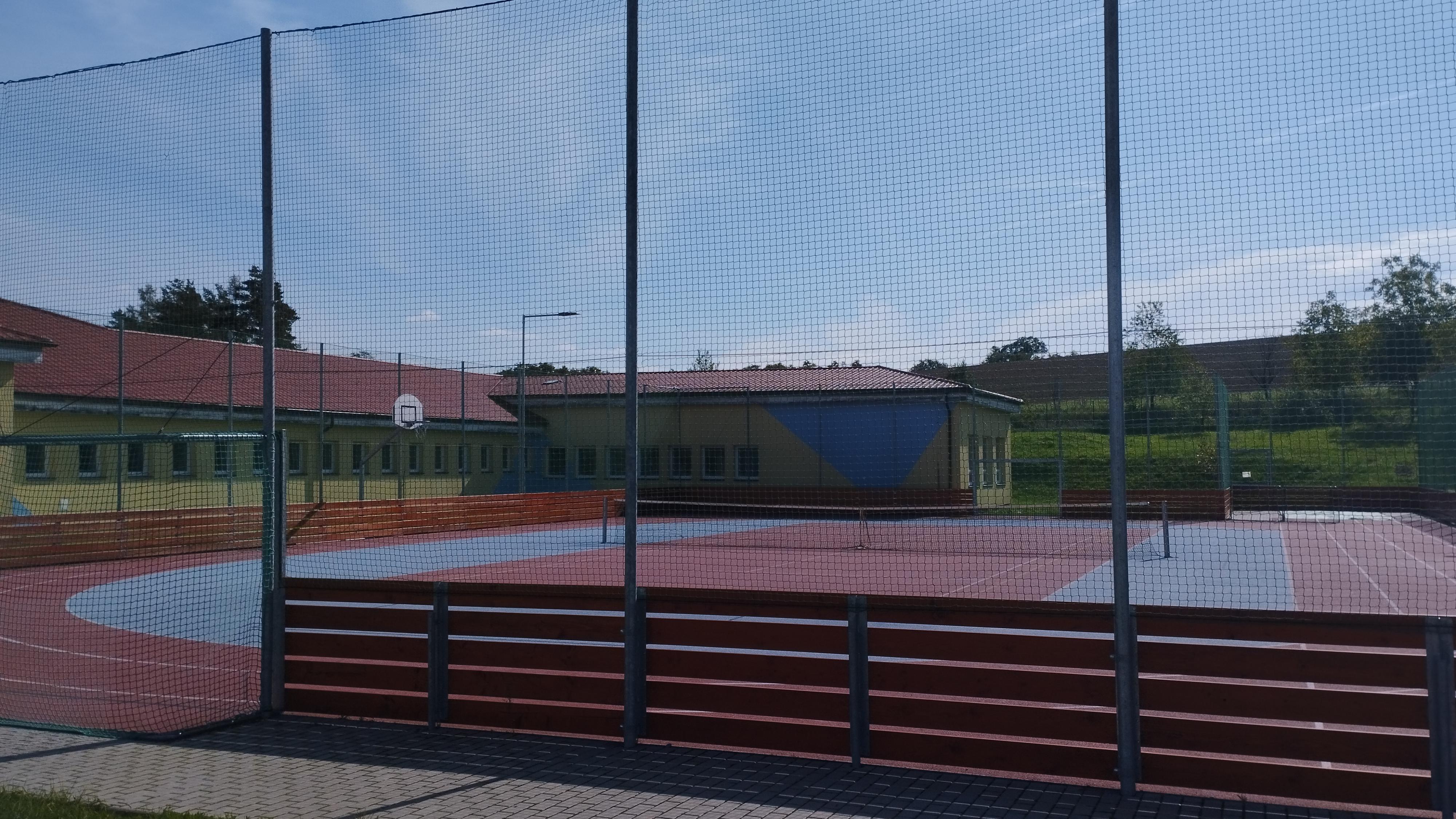 ZŠ a MŠ Jalubí, okres Uherské Hradiště foto 2