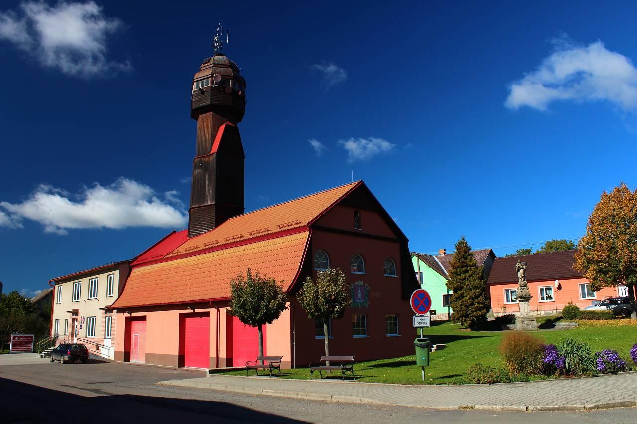 Staré Město - obecní úřad foto 3