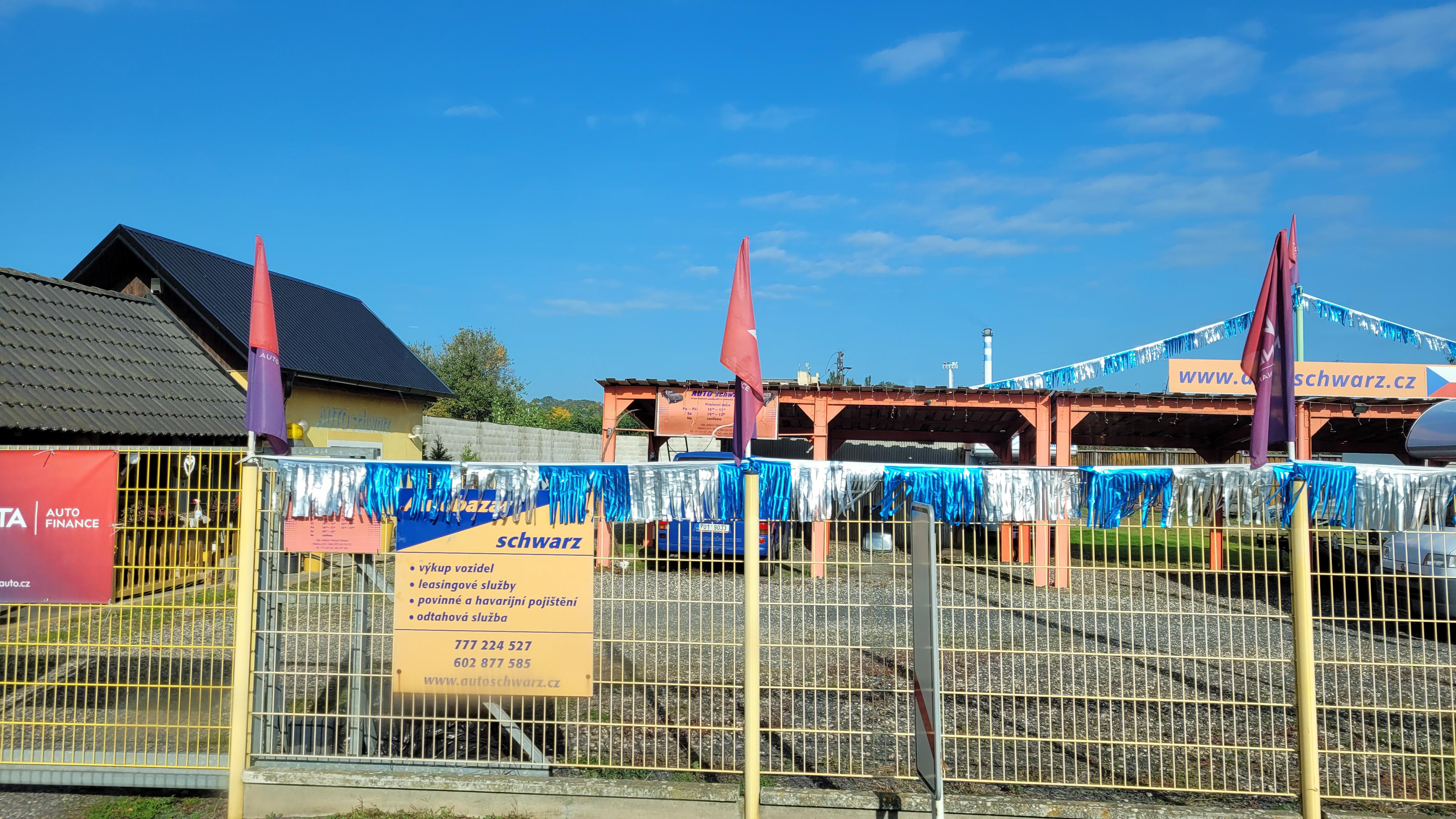 Auto Schwarz foto 3