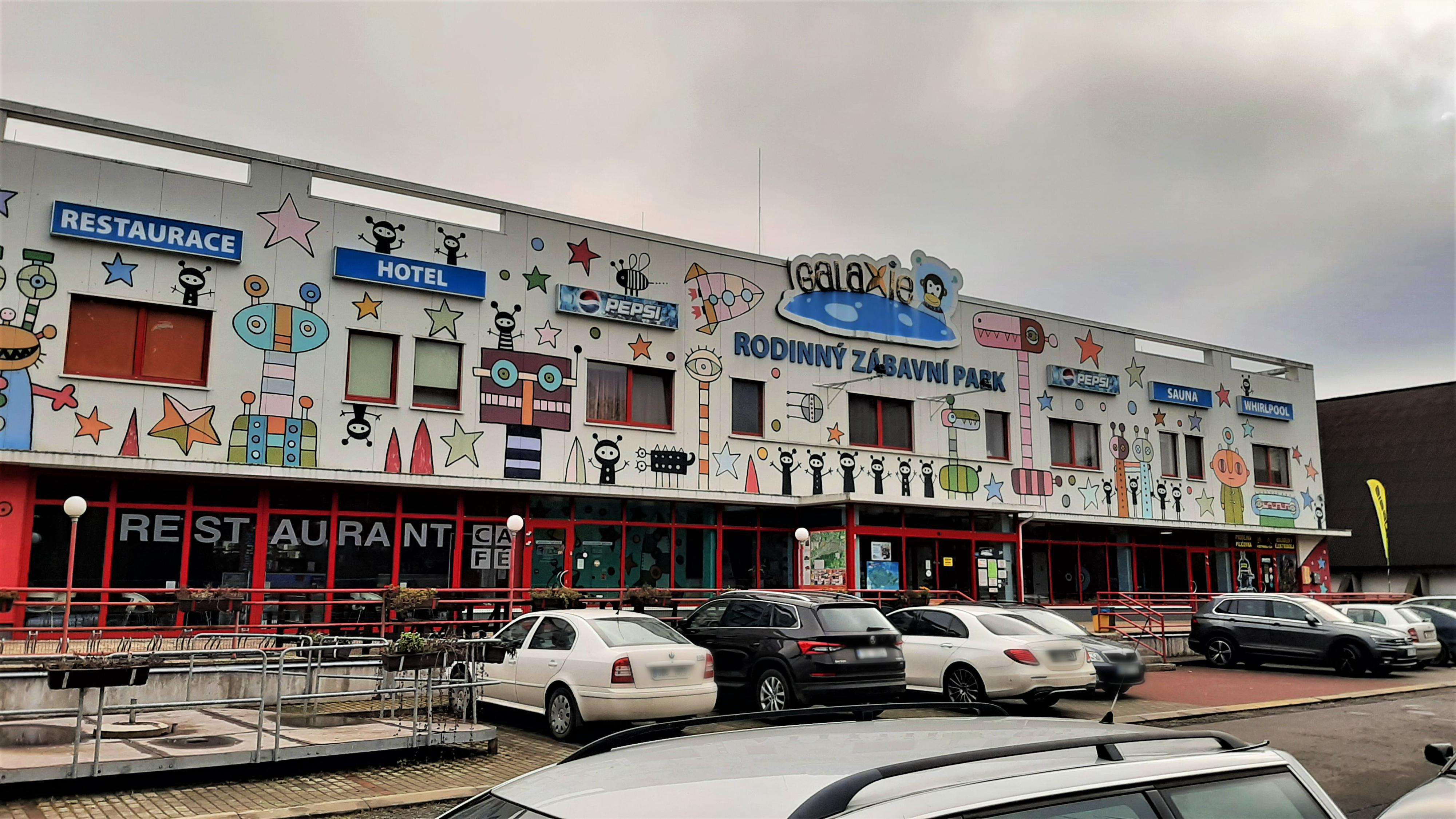 Restaurace Galaxie foto 2