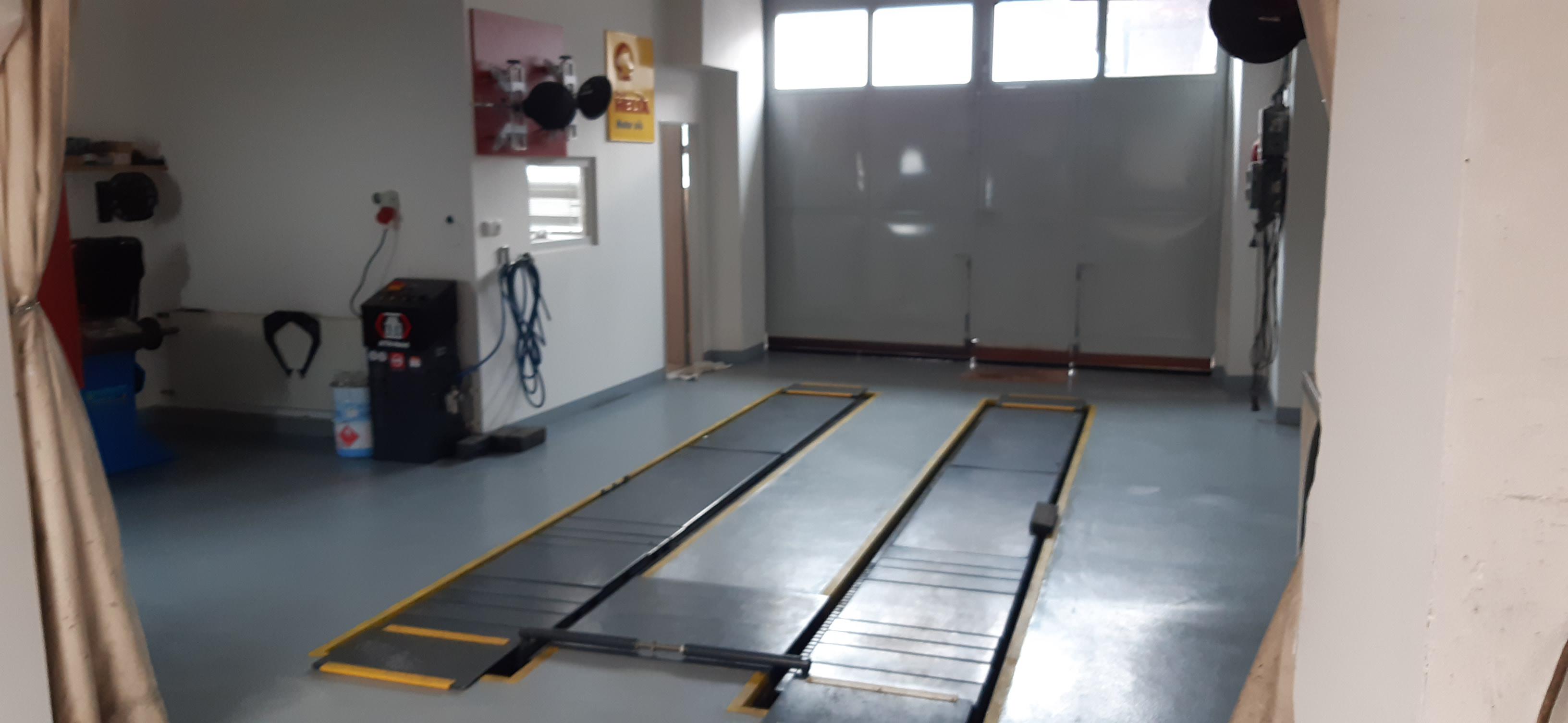 Michal Hanuš - AUTO Řimovská foto 3