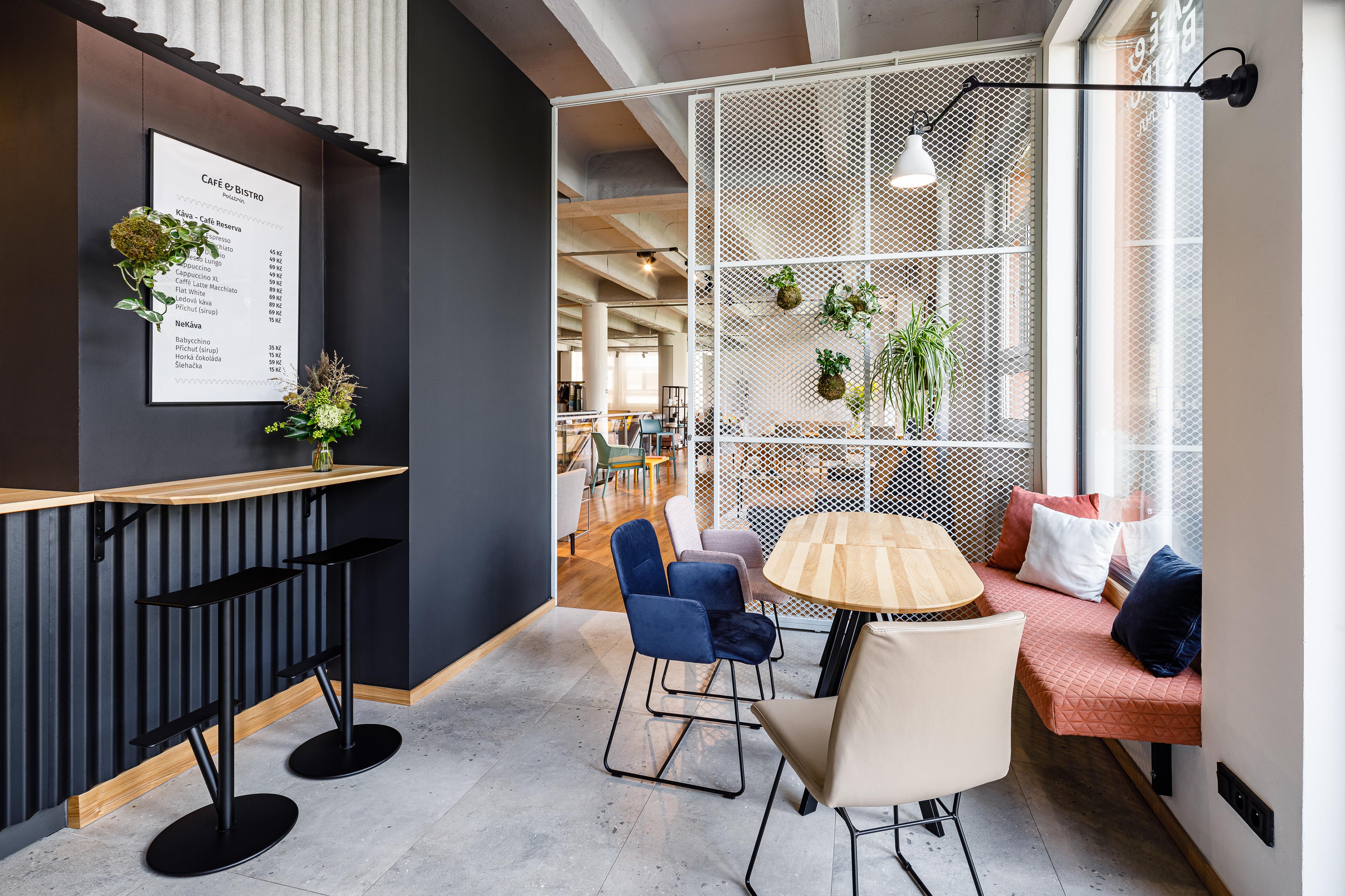 Café & bistro Polstrin foto 3