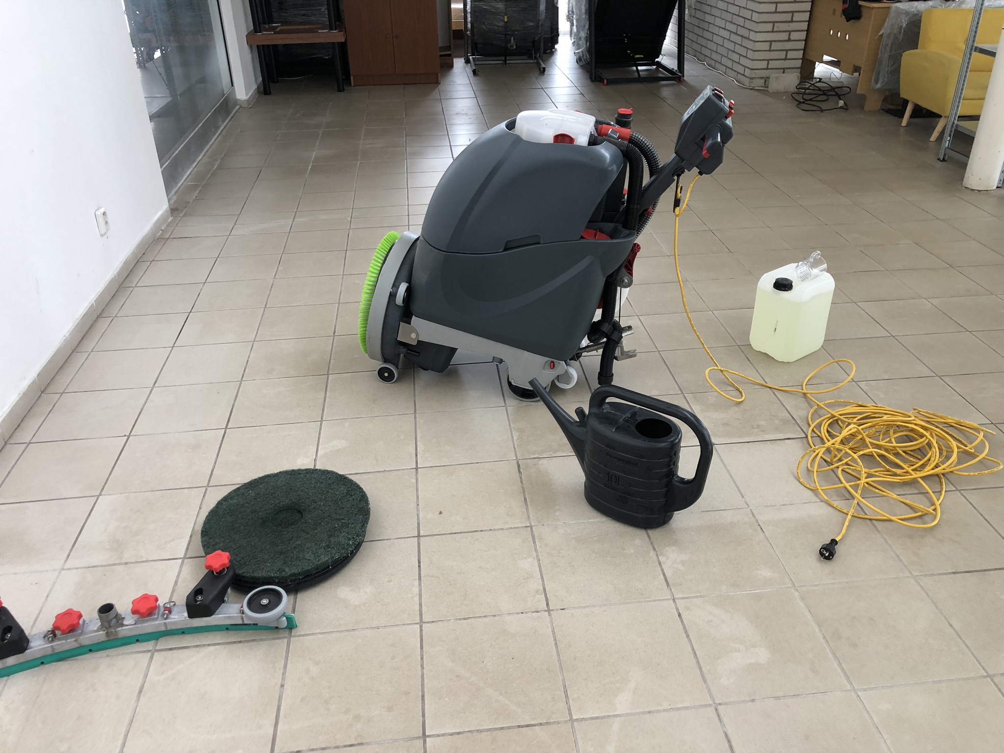 Půjčovna úklidových strojů - Viktor Mára foto 3