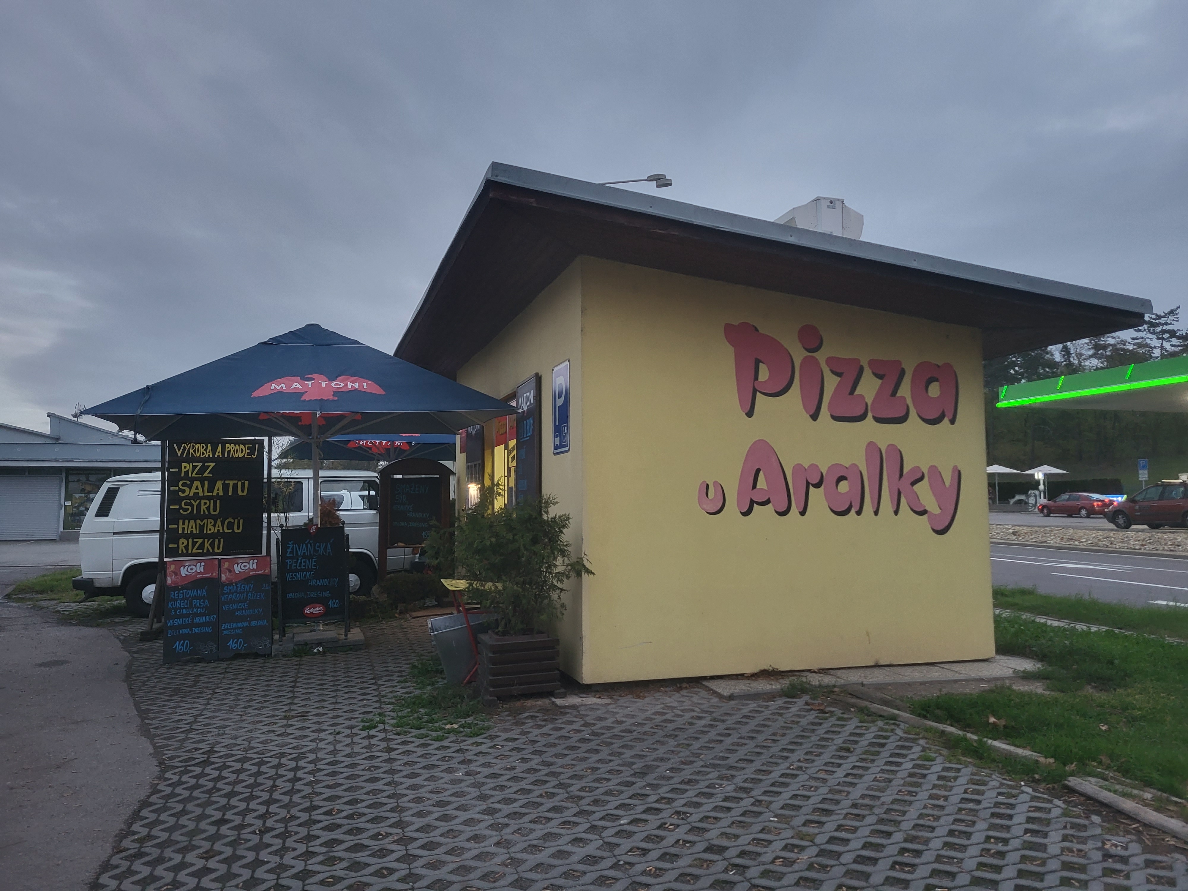Pizza stánek U Aralky