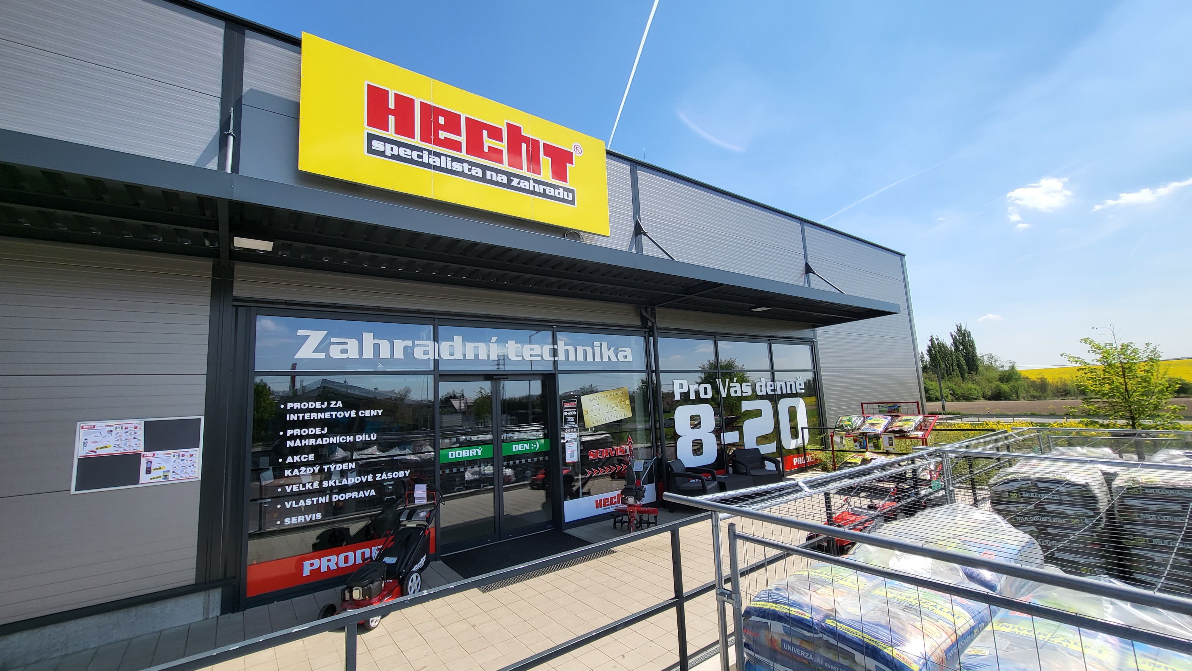 HECHT - specialista na zahradu foto 2