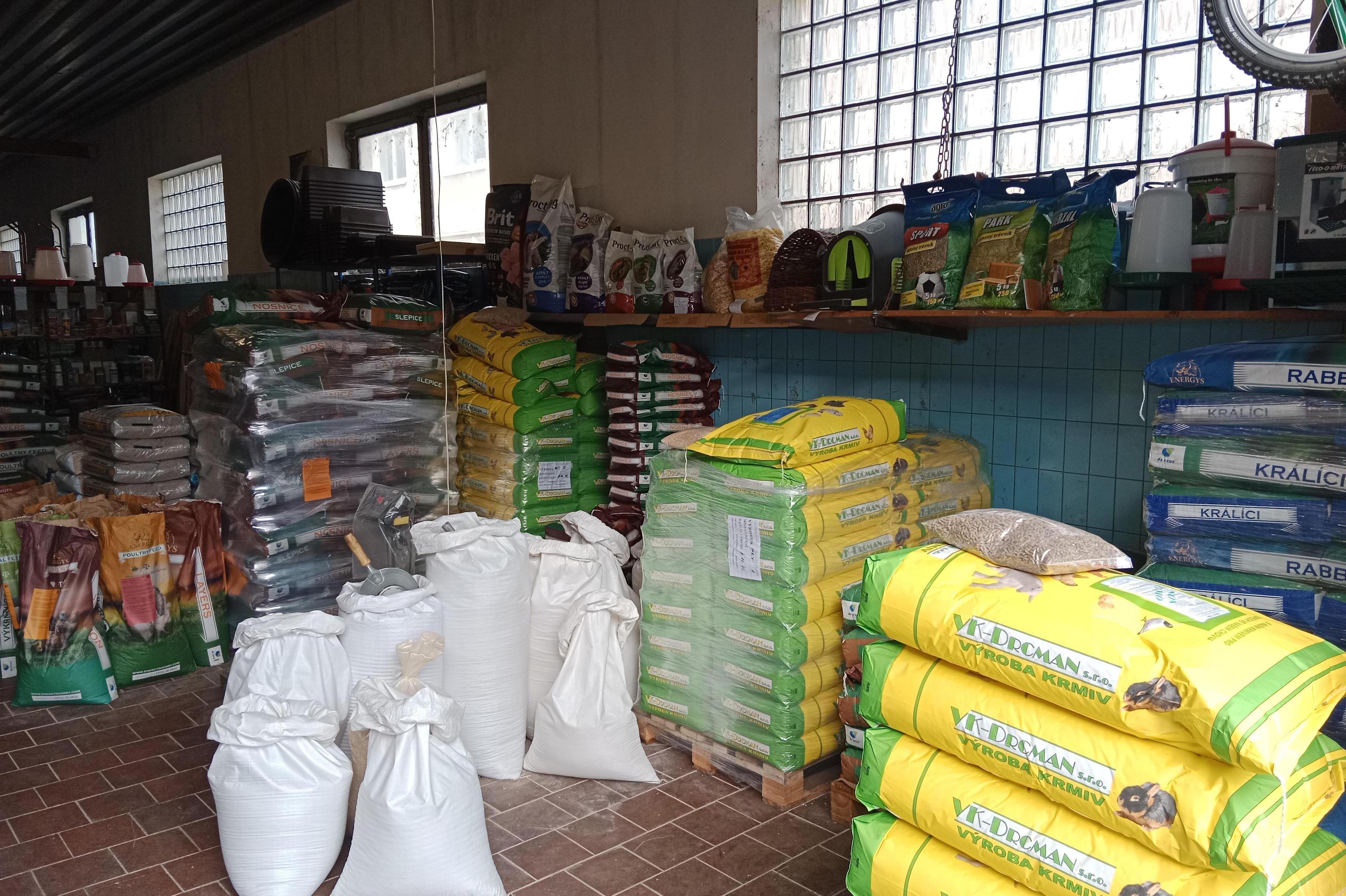 Prodej krmiv a hospodářských potřeb - Brunclík