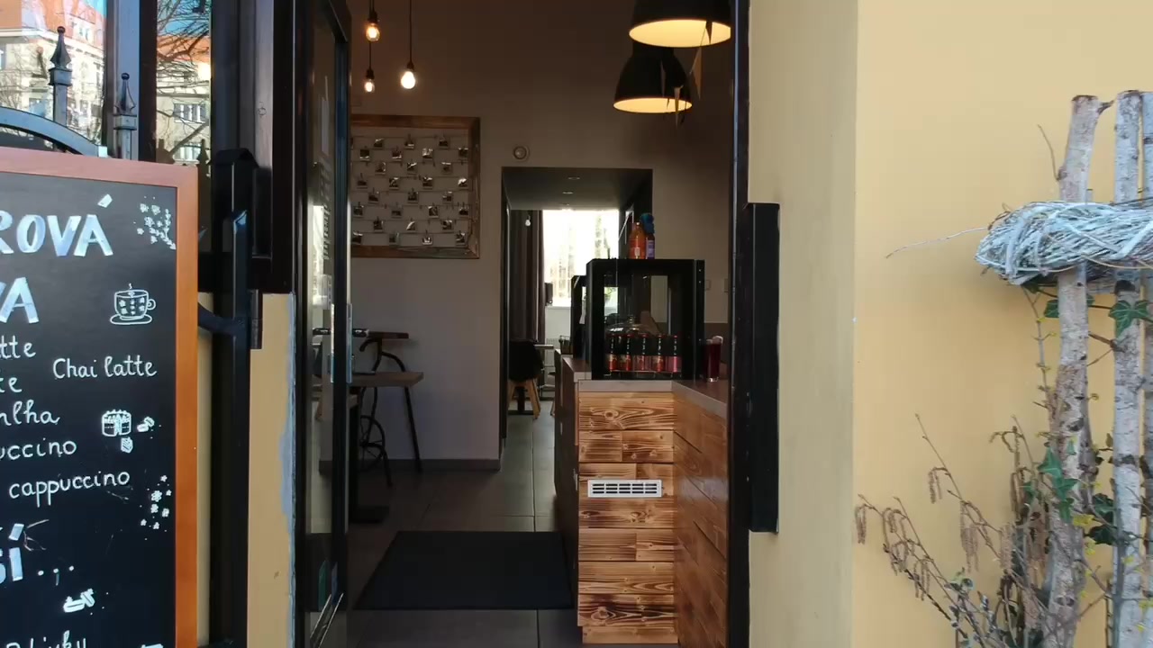 Estella CAFÉ foto 2 (náhled videa)