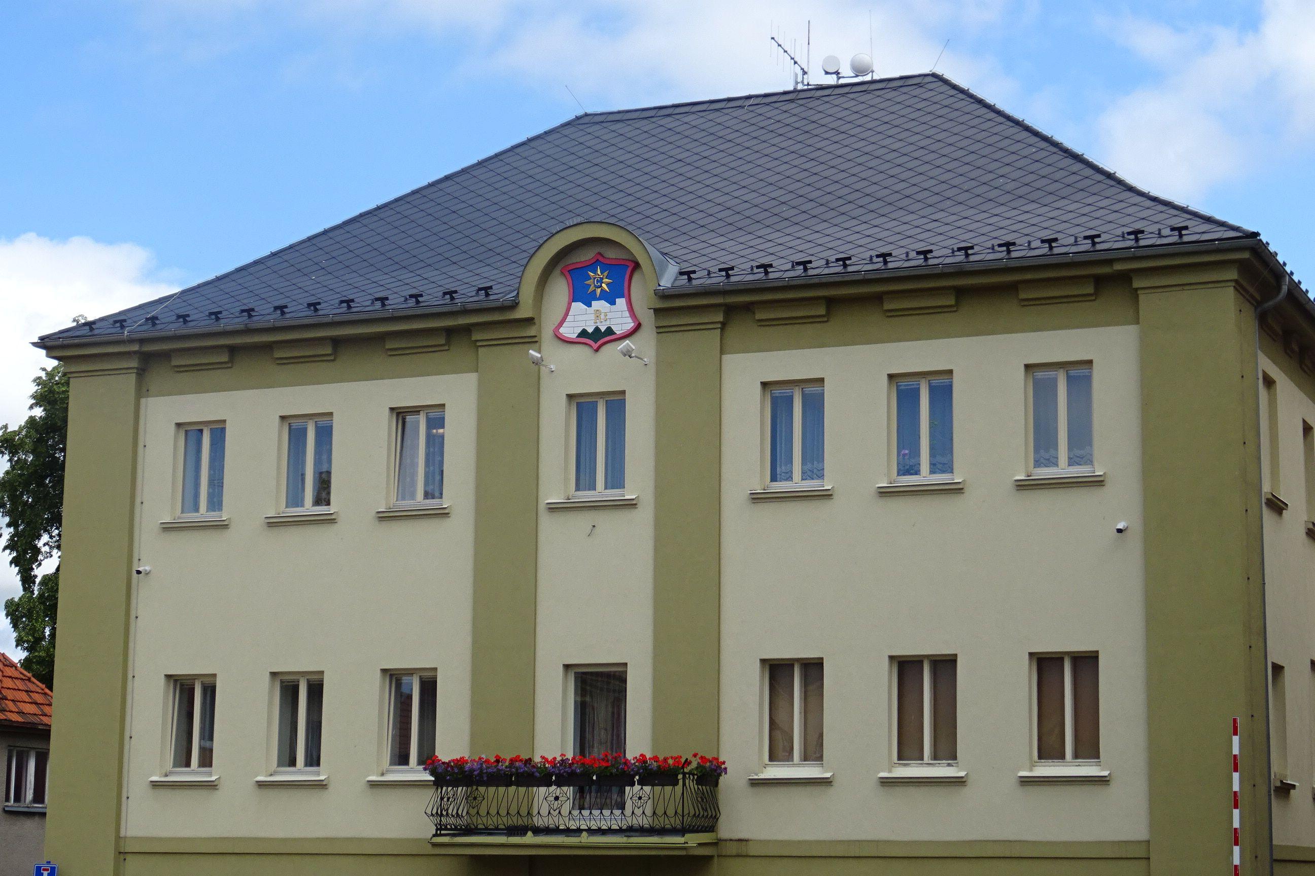 Uhlířské Janovice - městský úřad foto 6