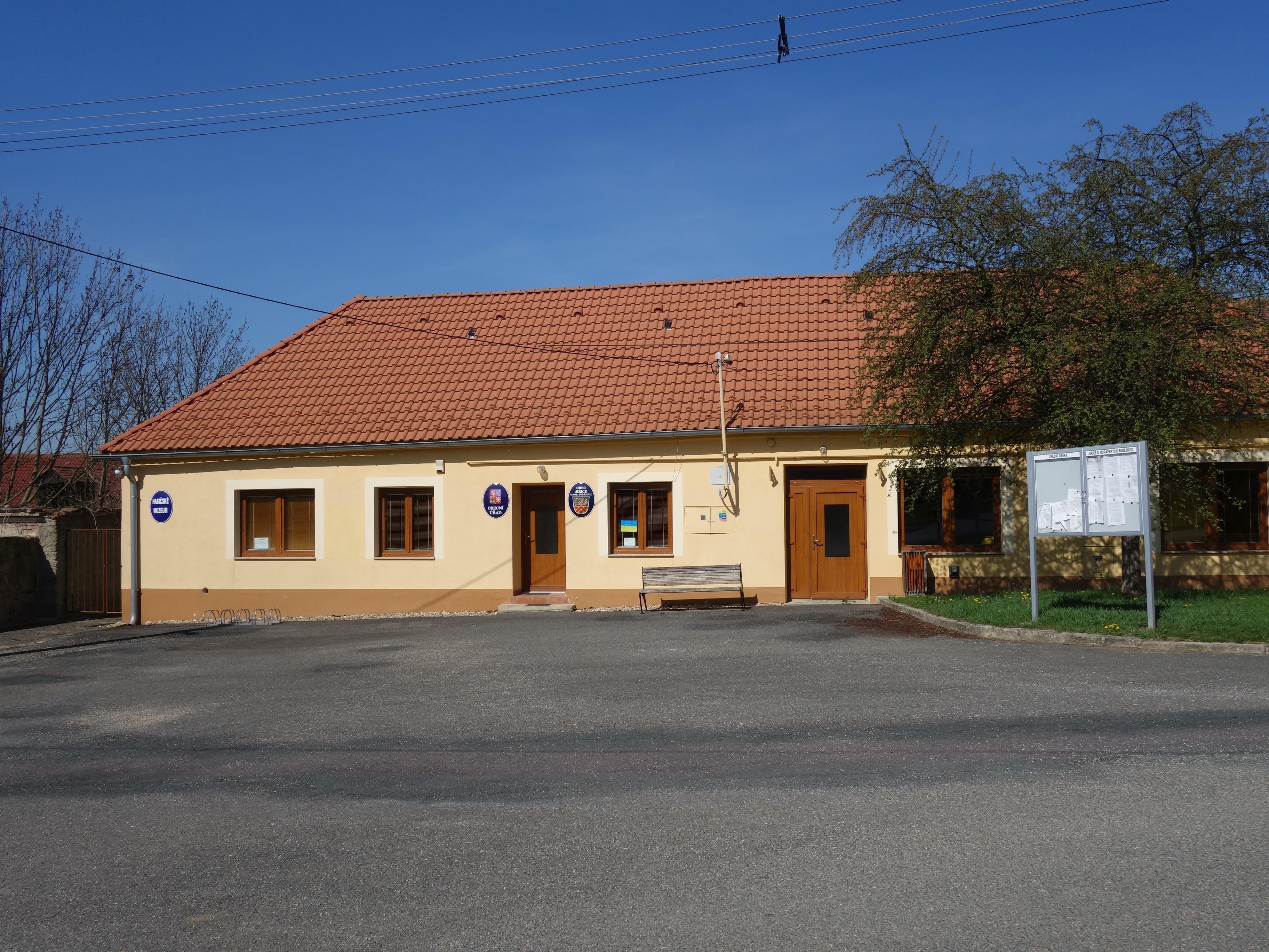 Jiřice u Moravských Budějovic - obecní úřad