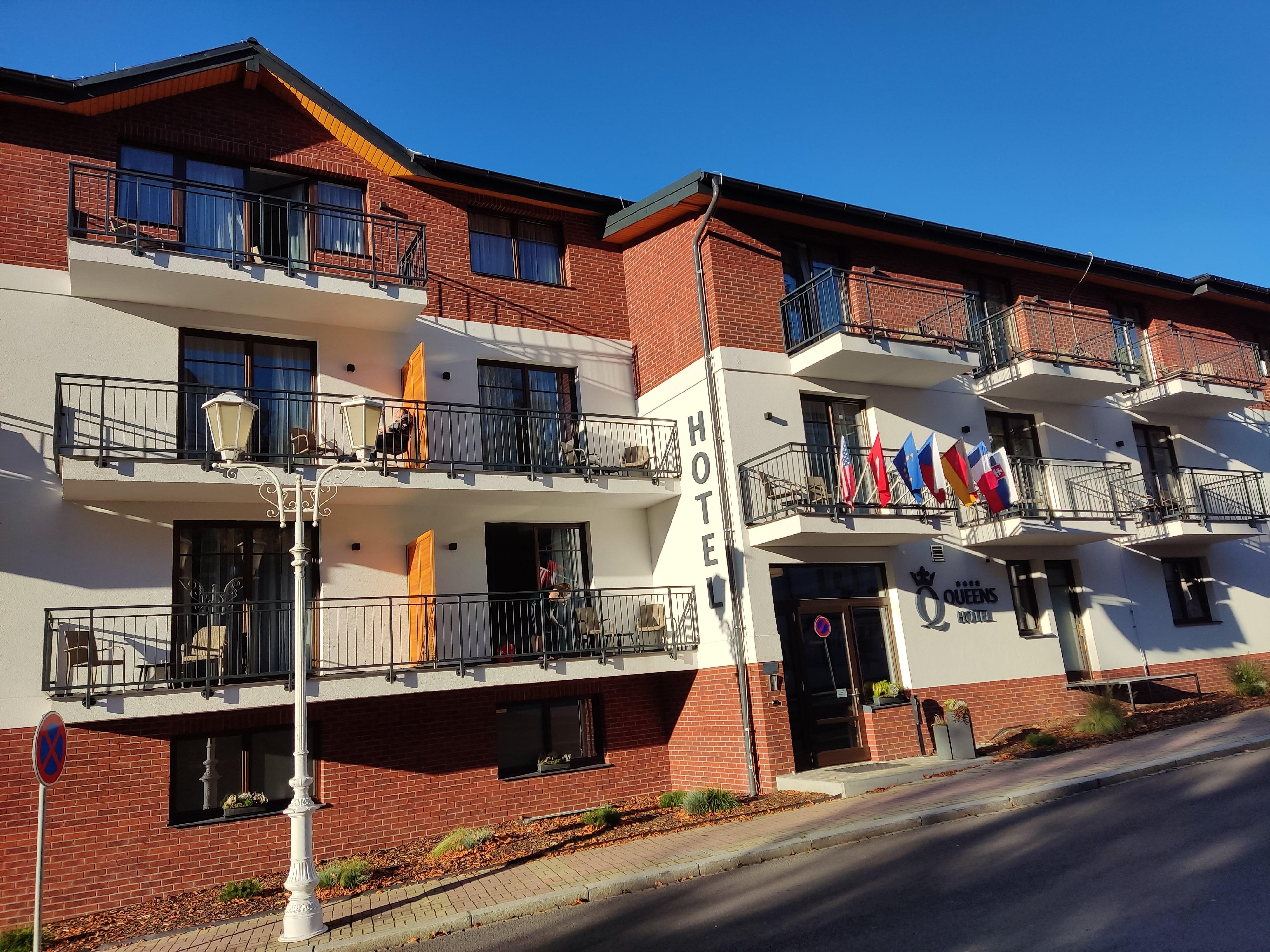 Queens Hotel & Wellness