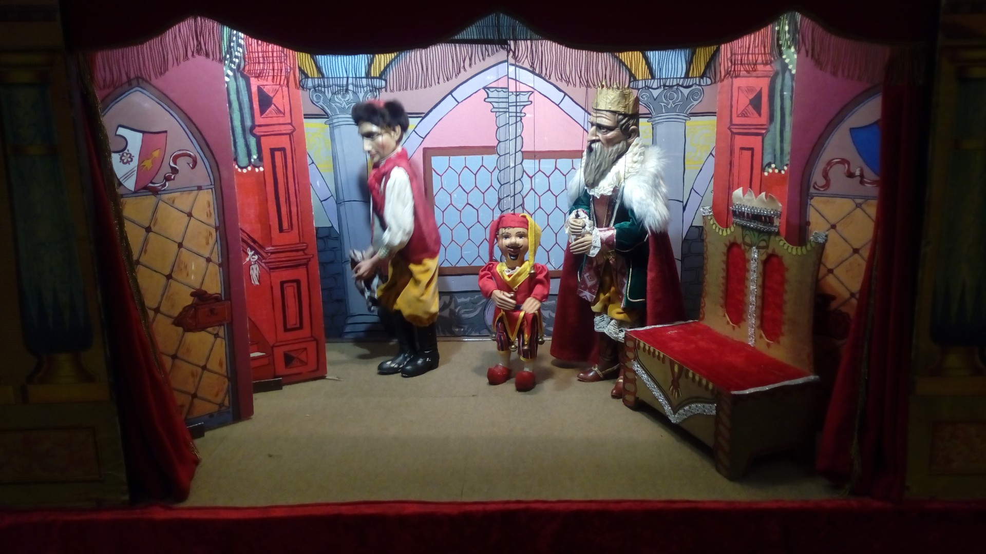 Staročeské Kašpárkovo Loutkové Divadlo foto 3