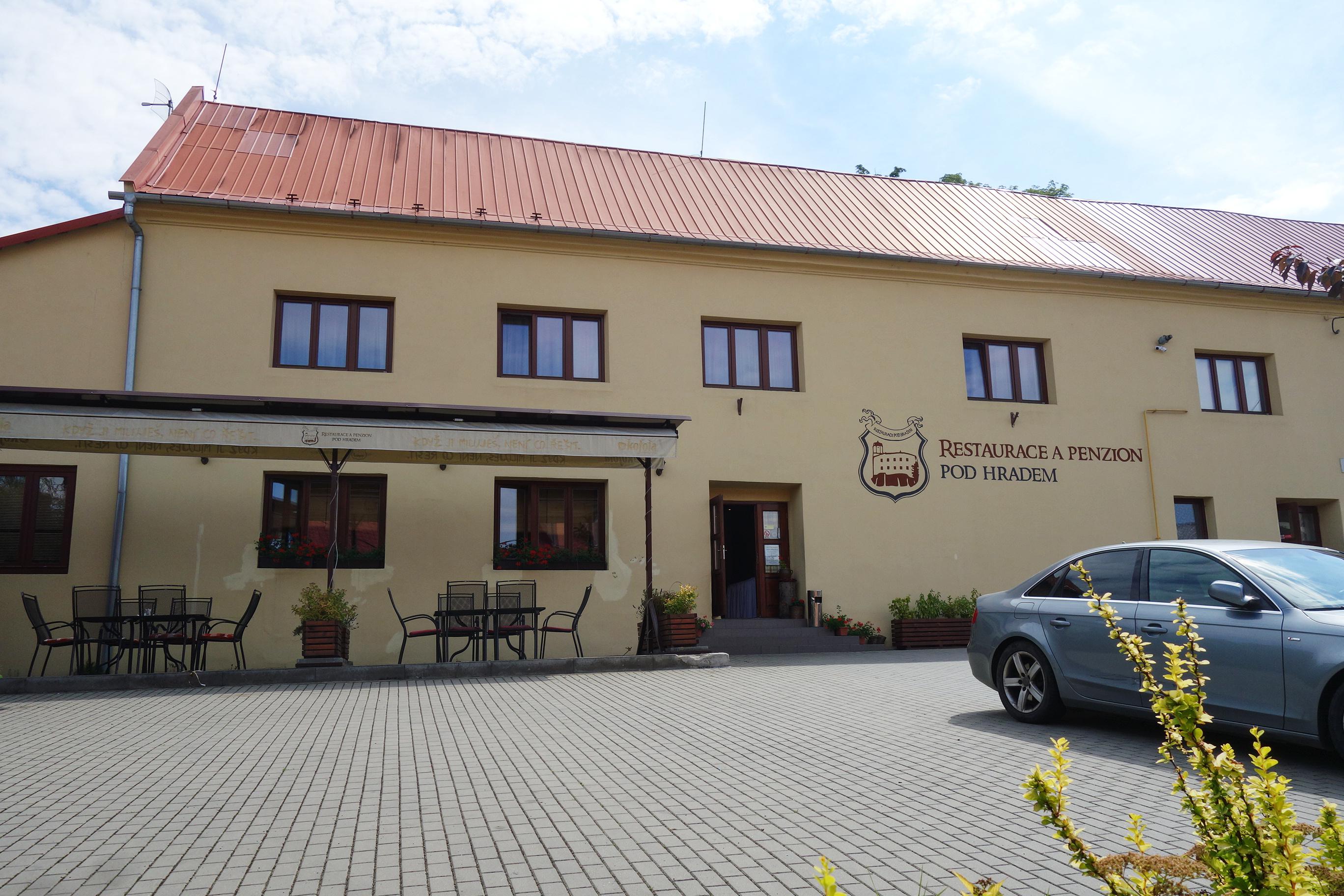 PENZION POD HRADEM, s.r.o. foto 1