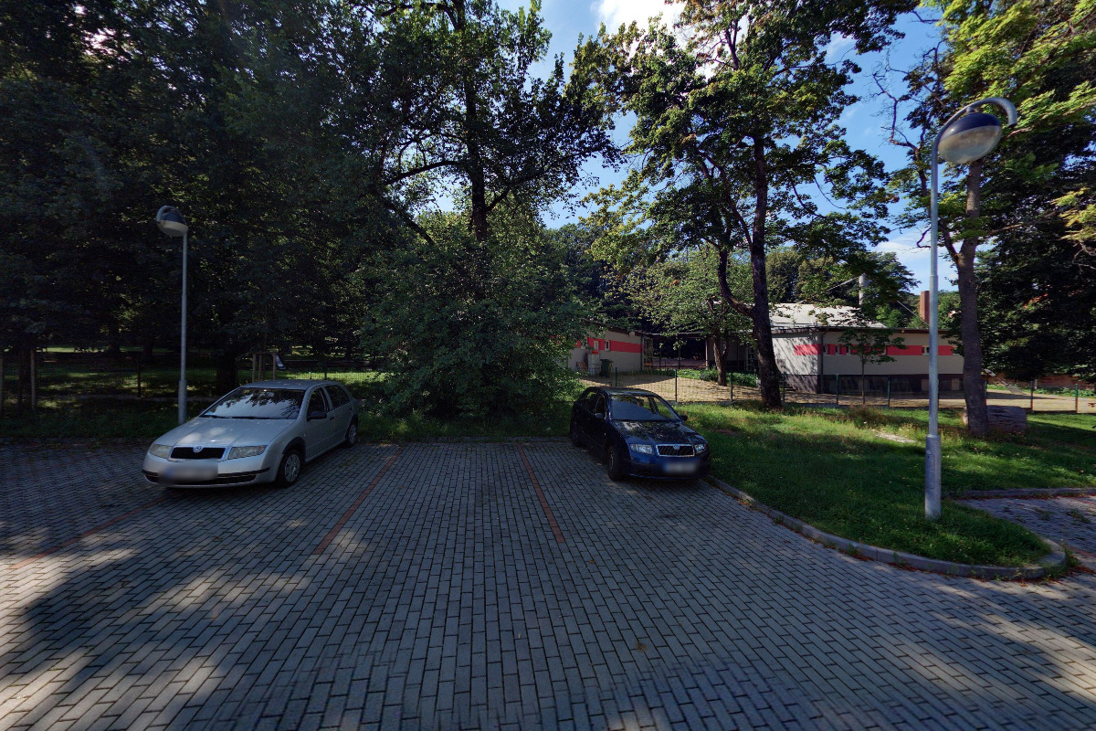 Nabíjecí stanice Bar V Sadu foto 5