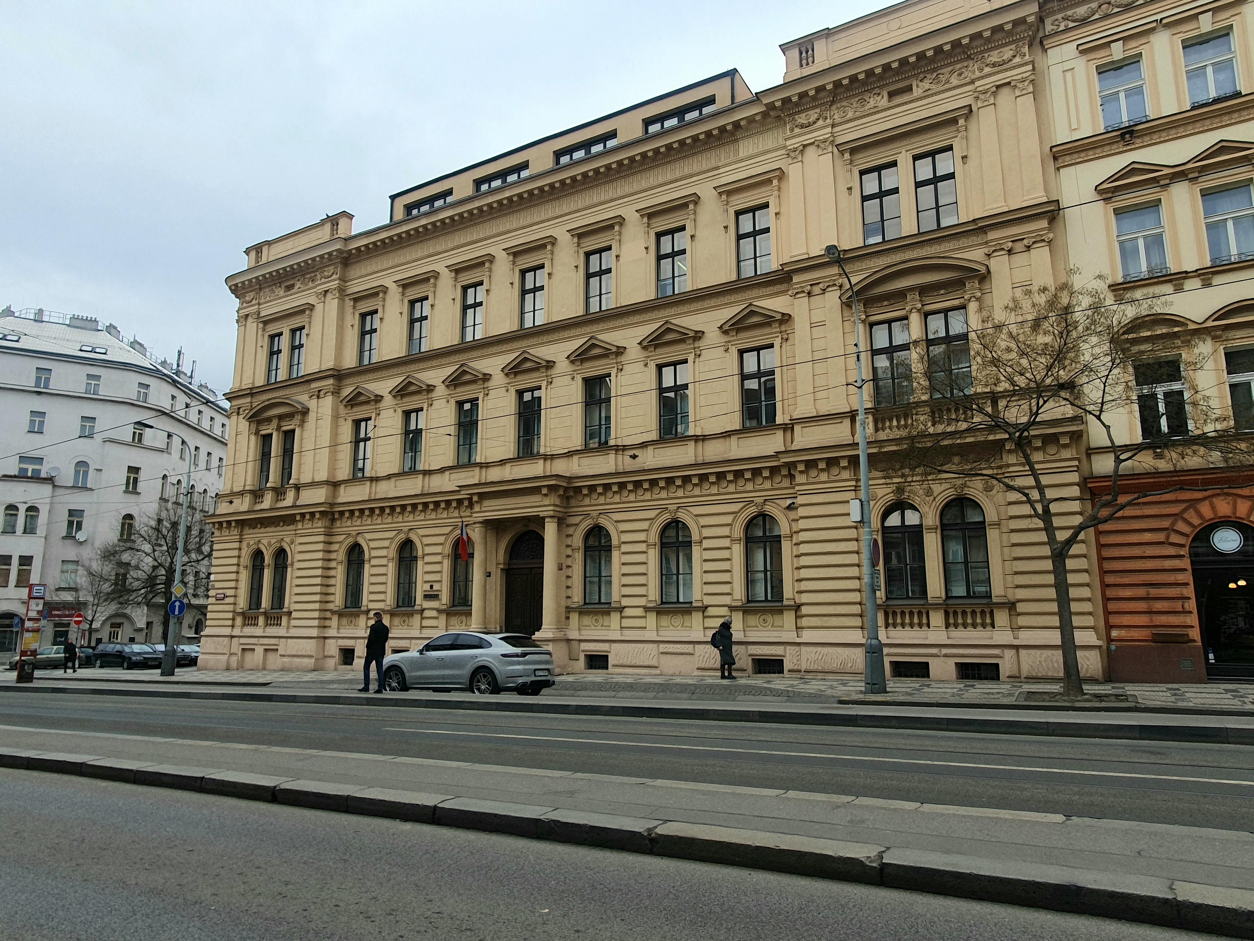 Obvodní soud pro Prahu 2 foto 2