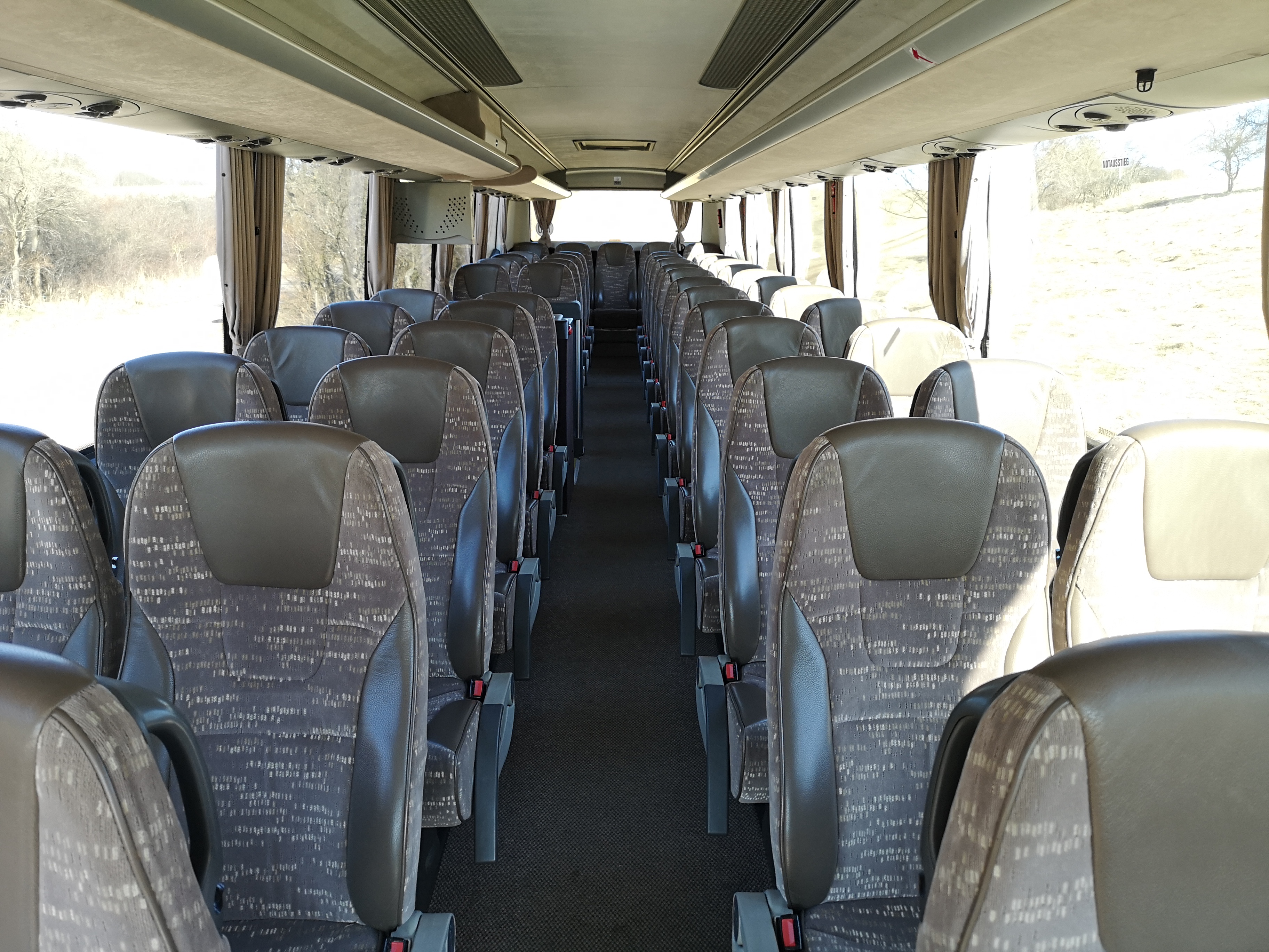 Bohemia Bus s.r.o. - autobusová doprava foto 2