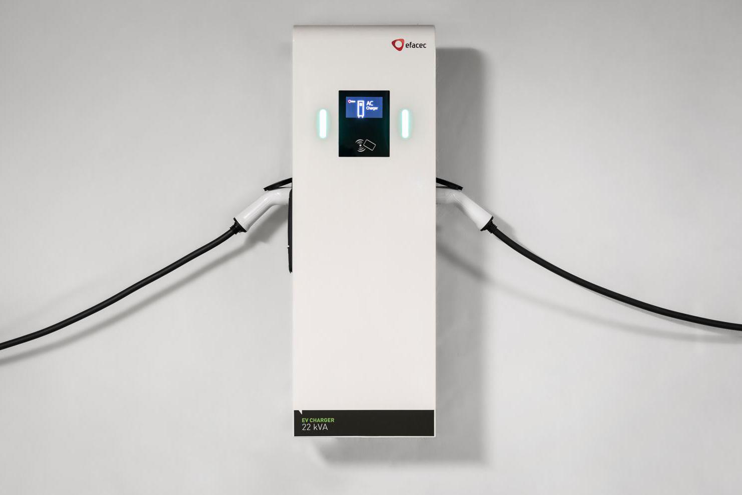 Parking Opletalova - nabíjecí stanice