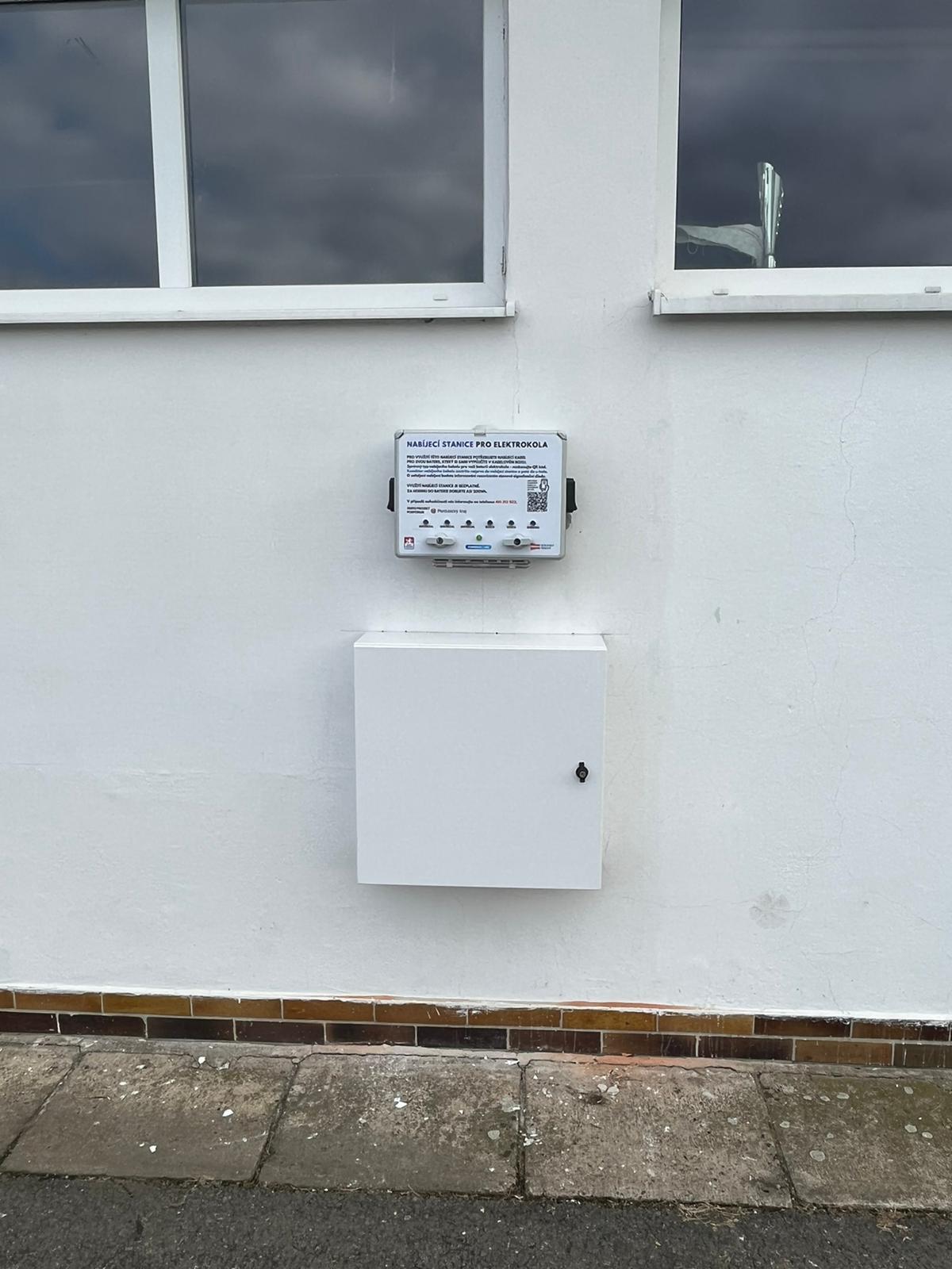 Nabíjecí stanice Zimní stadion foto 2