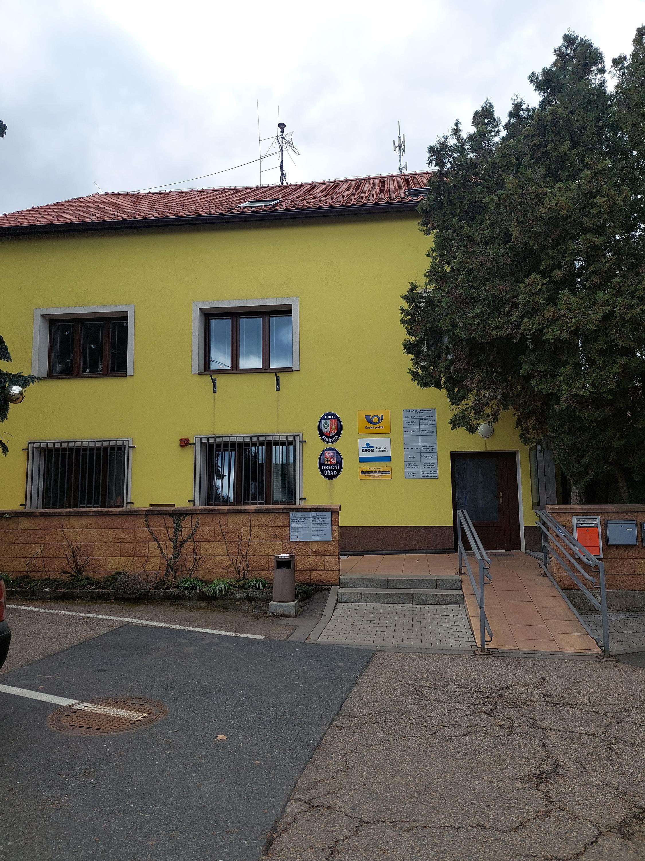 Sibřina - obecní úřad foto 2