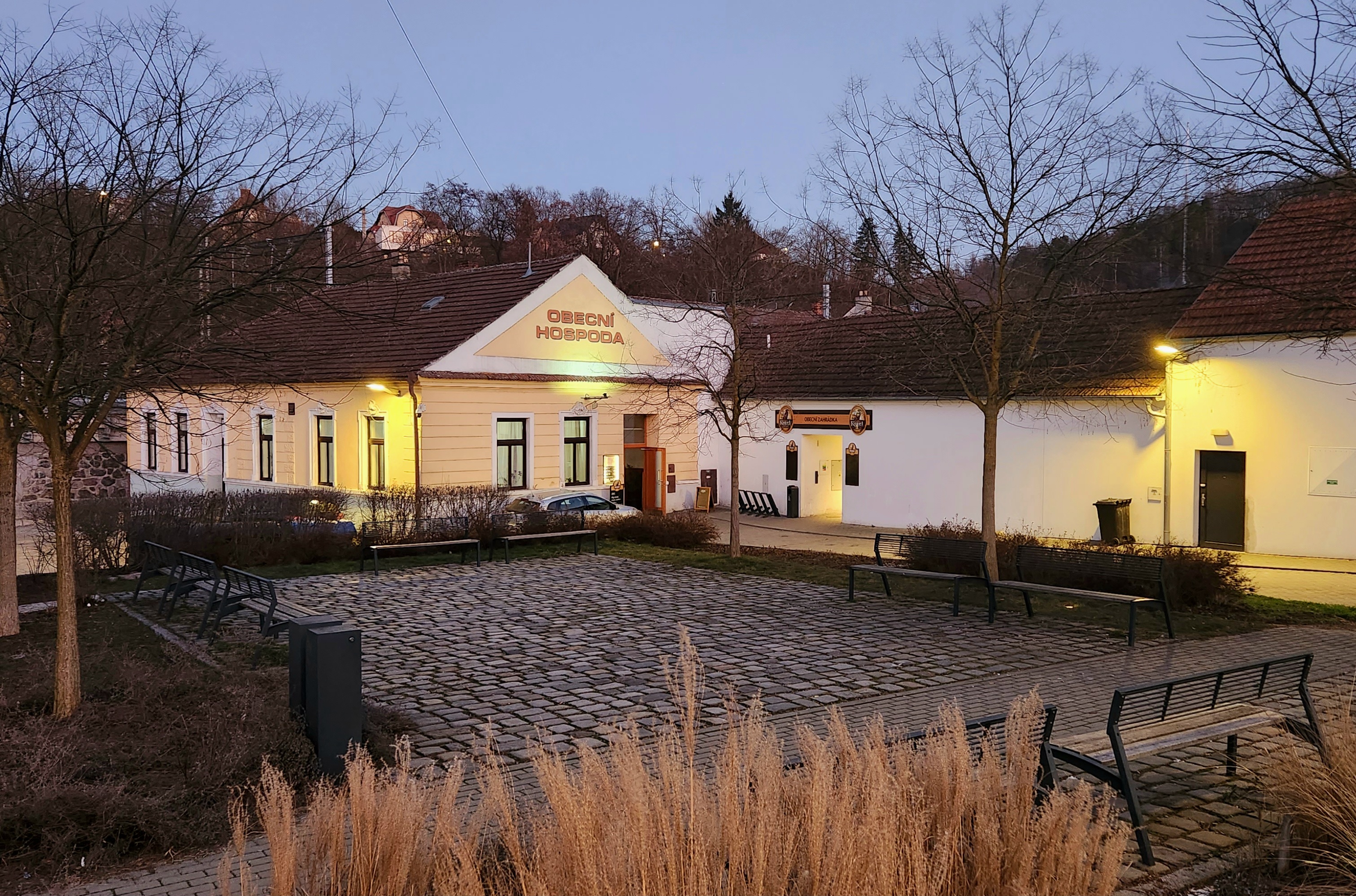 Obecní hospoda foto 2