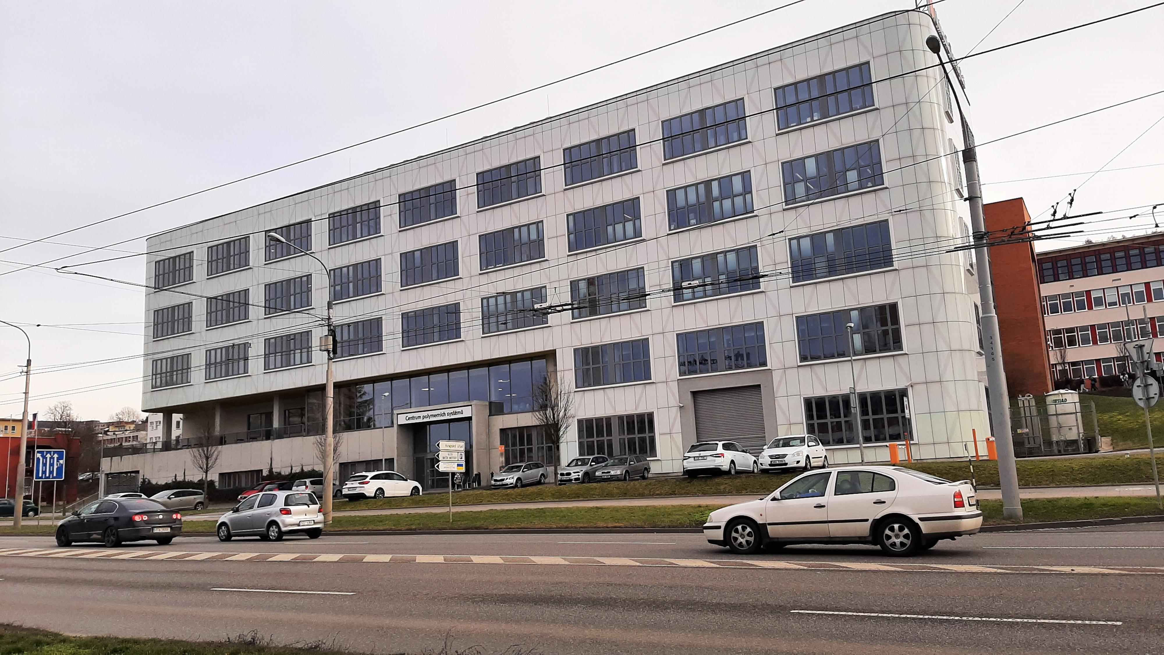 Centrum polymerních systémů foto 3