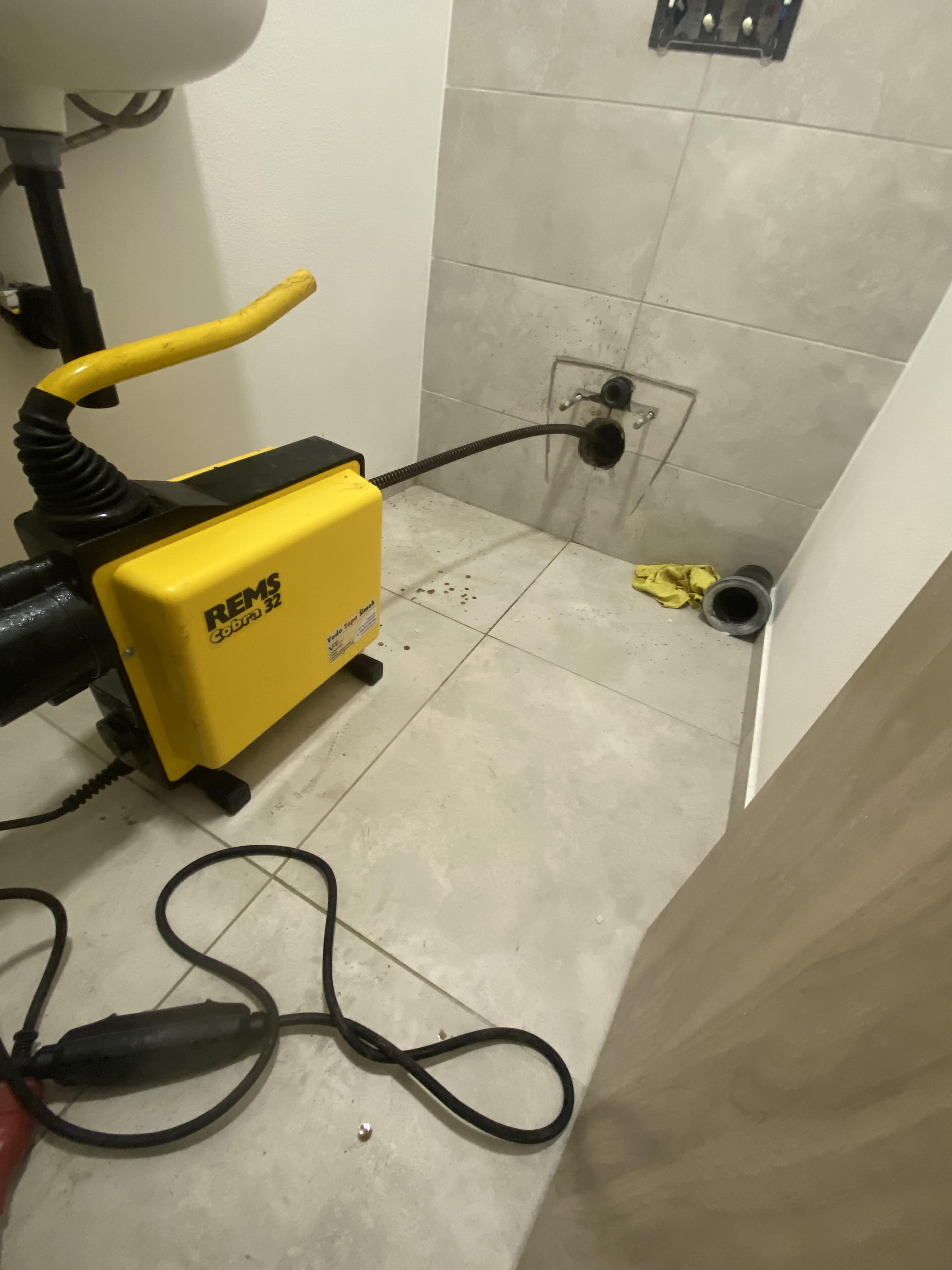 Vodo -Topo Šimek - čištění odpadů a topení foto 2