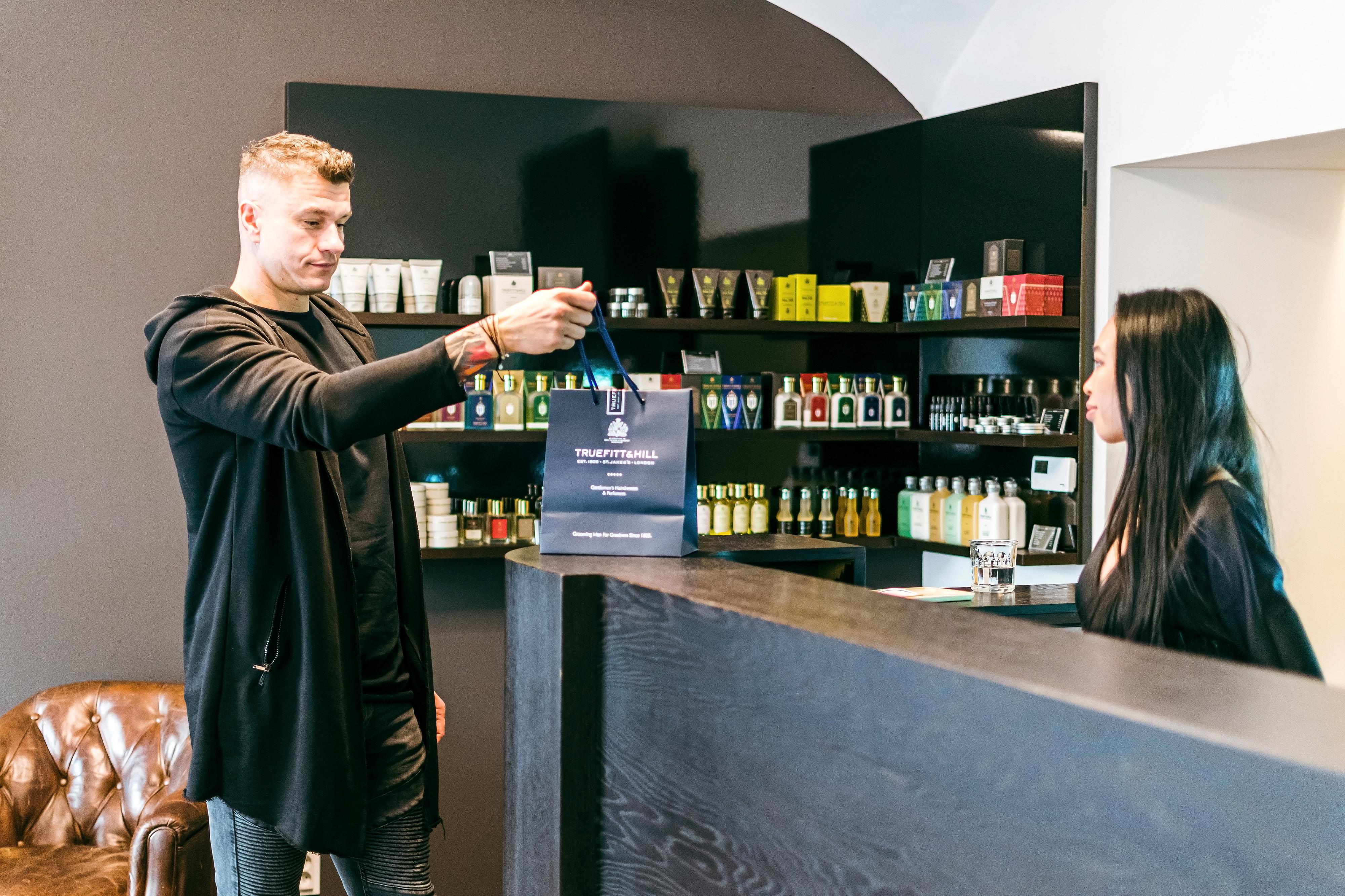 Gentlemen Brothers Barber Shop foto 2