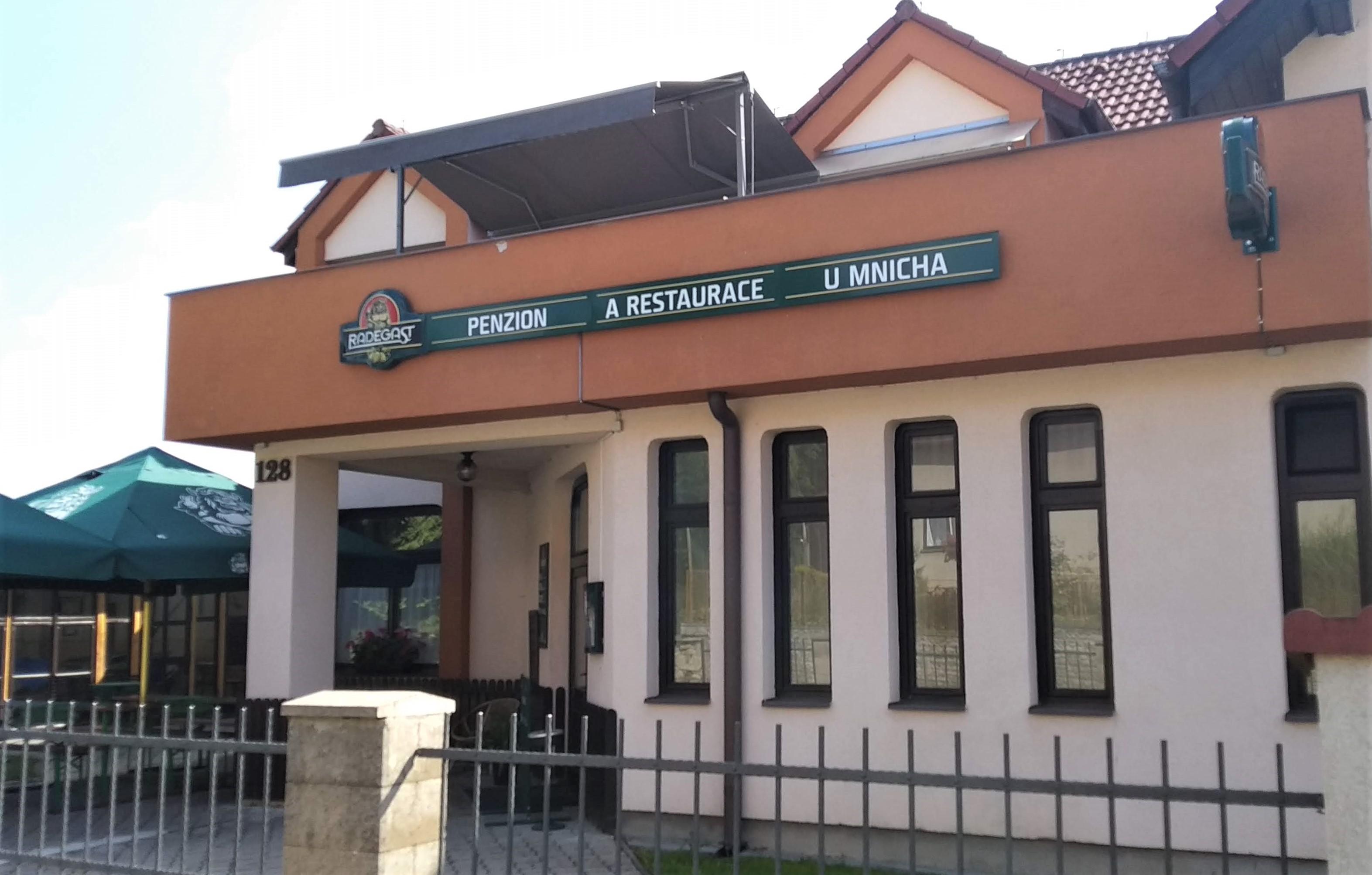 Restaurace U Mnicha foto 2
