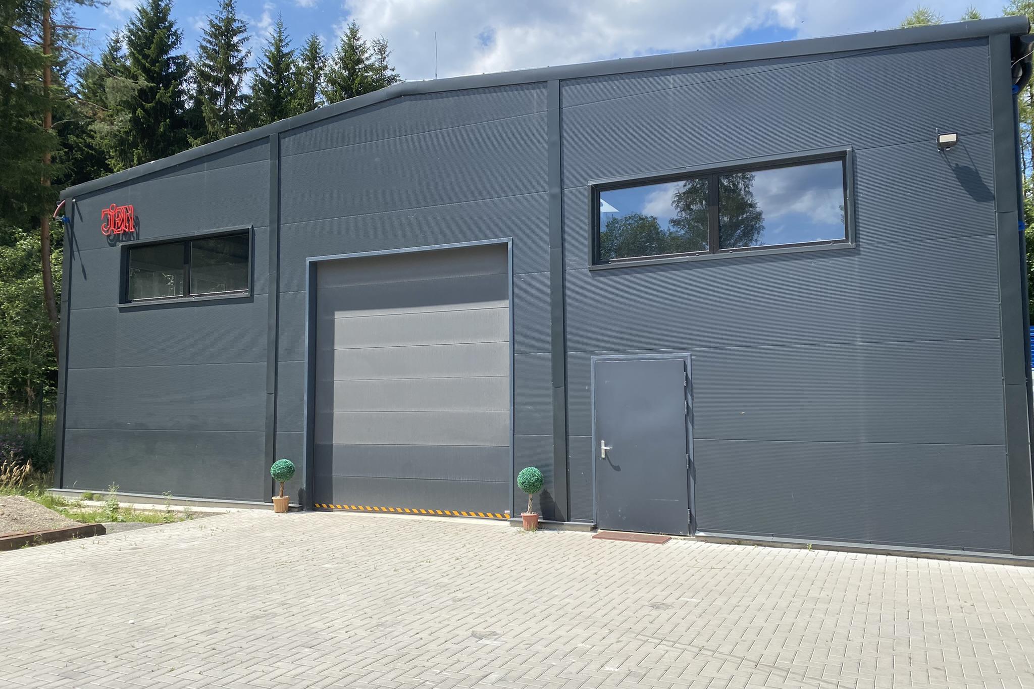 JENSTAR s.r.o., s.r.o.