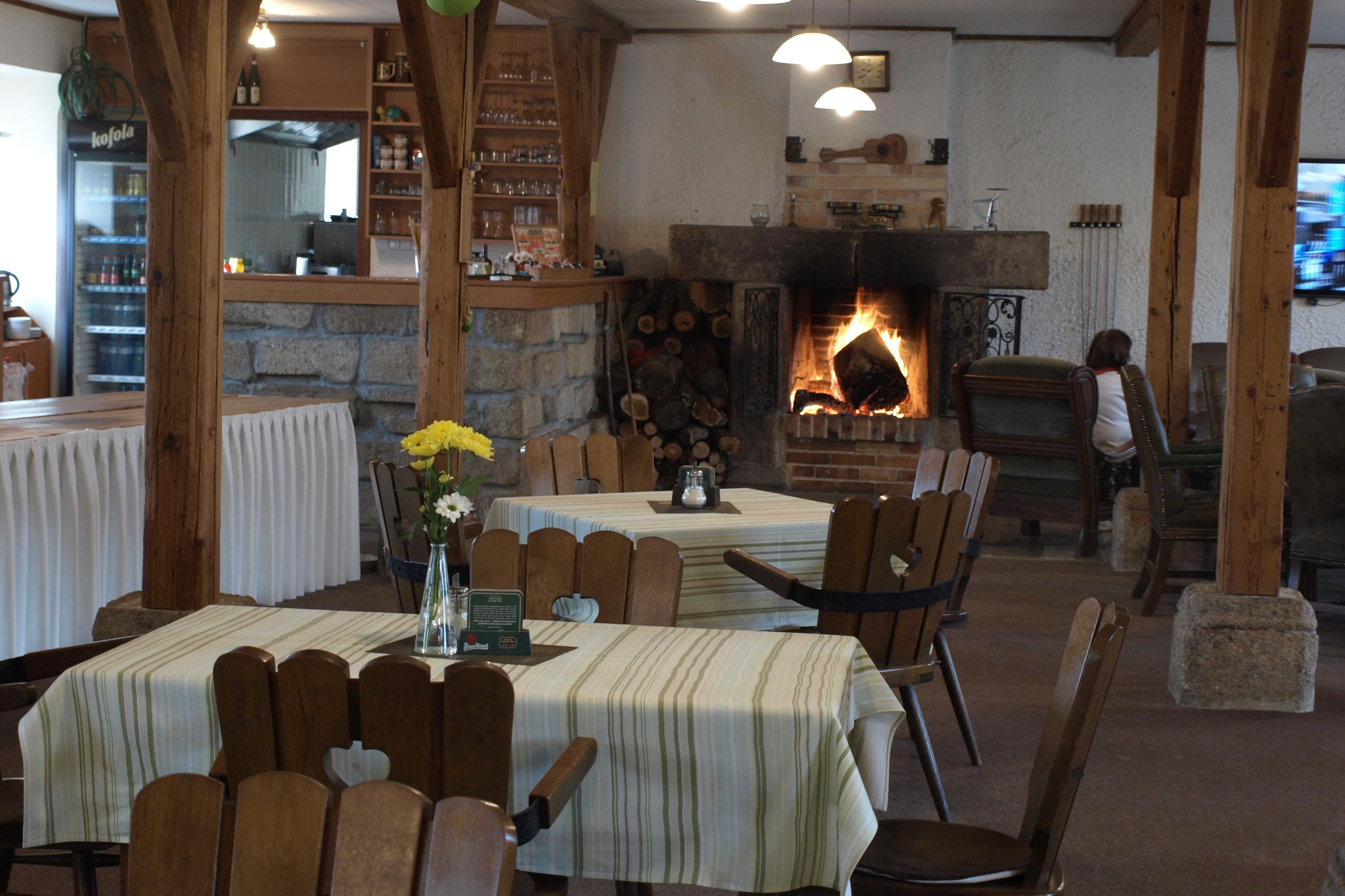 Restaurace - Golf Areál Luby