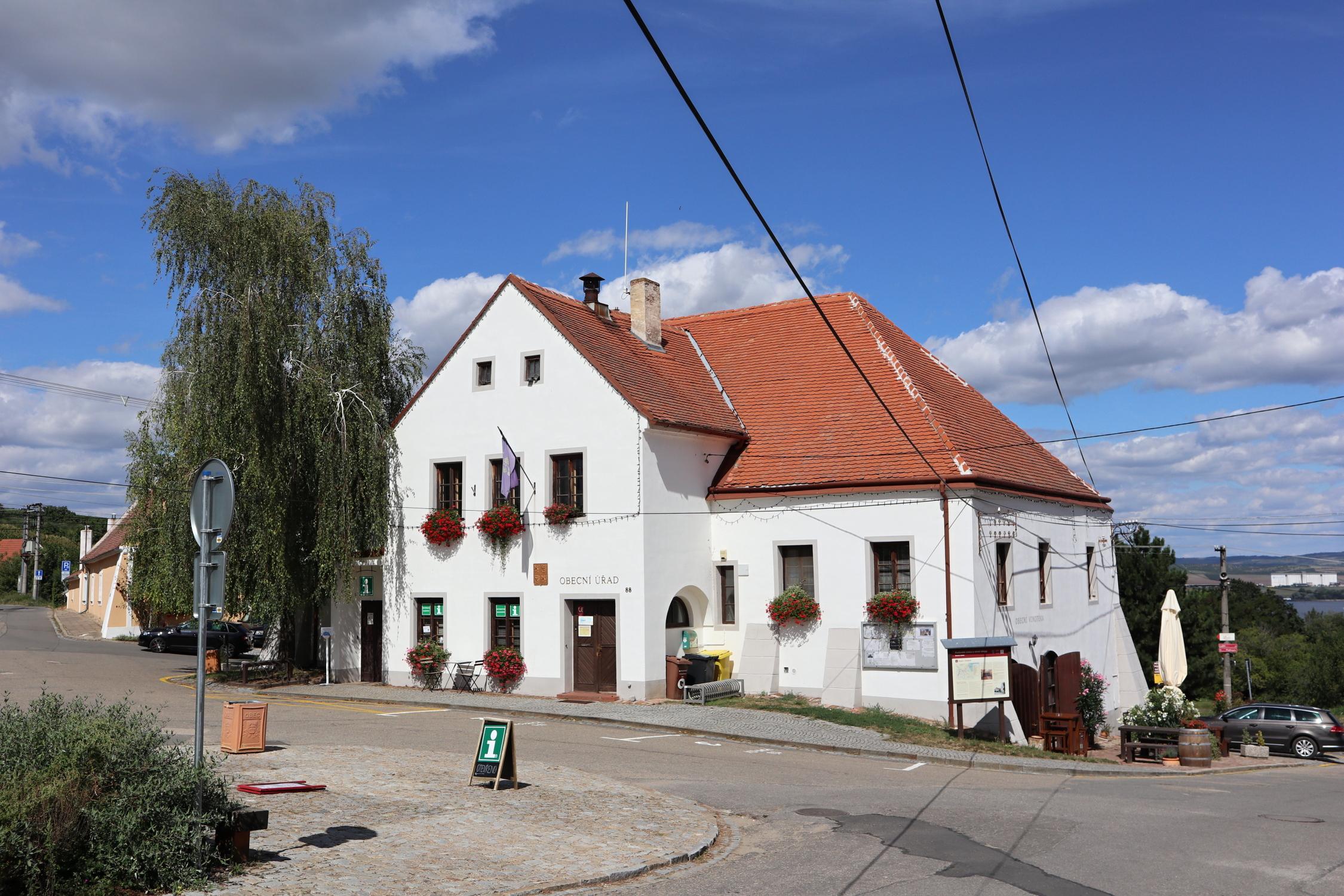 Pavlov - obecní úřad