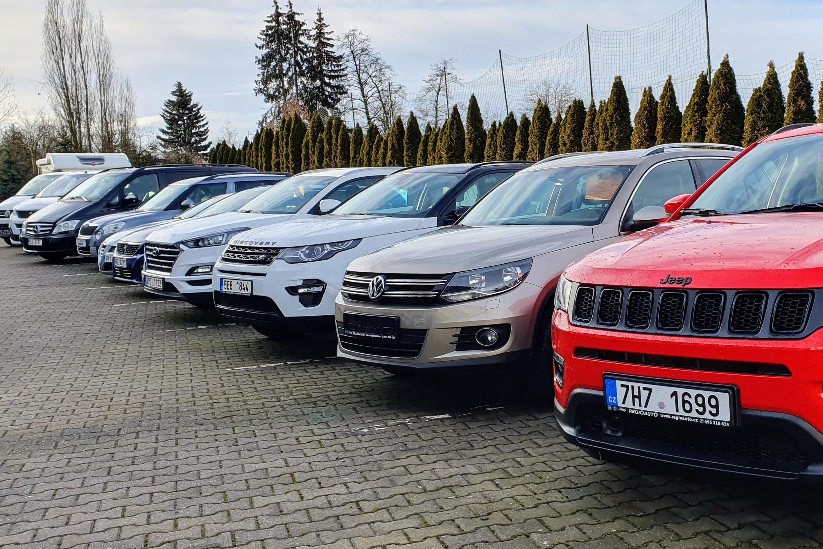 Ojeté a referenční vozy