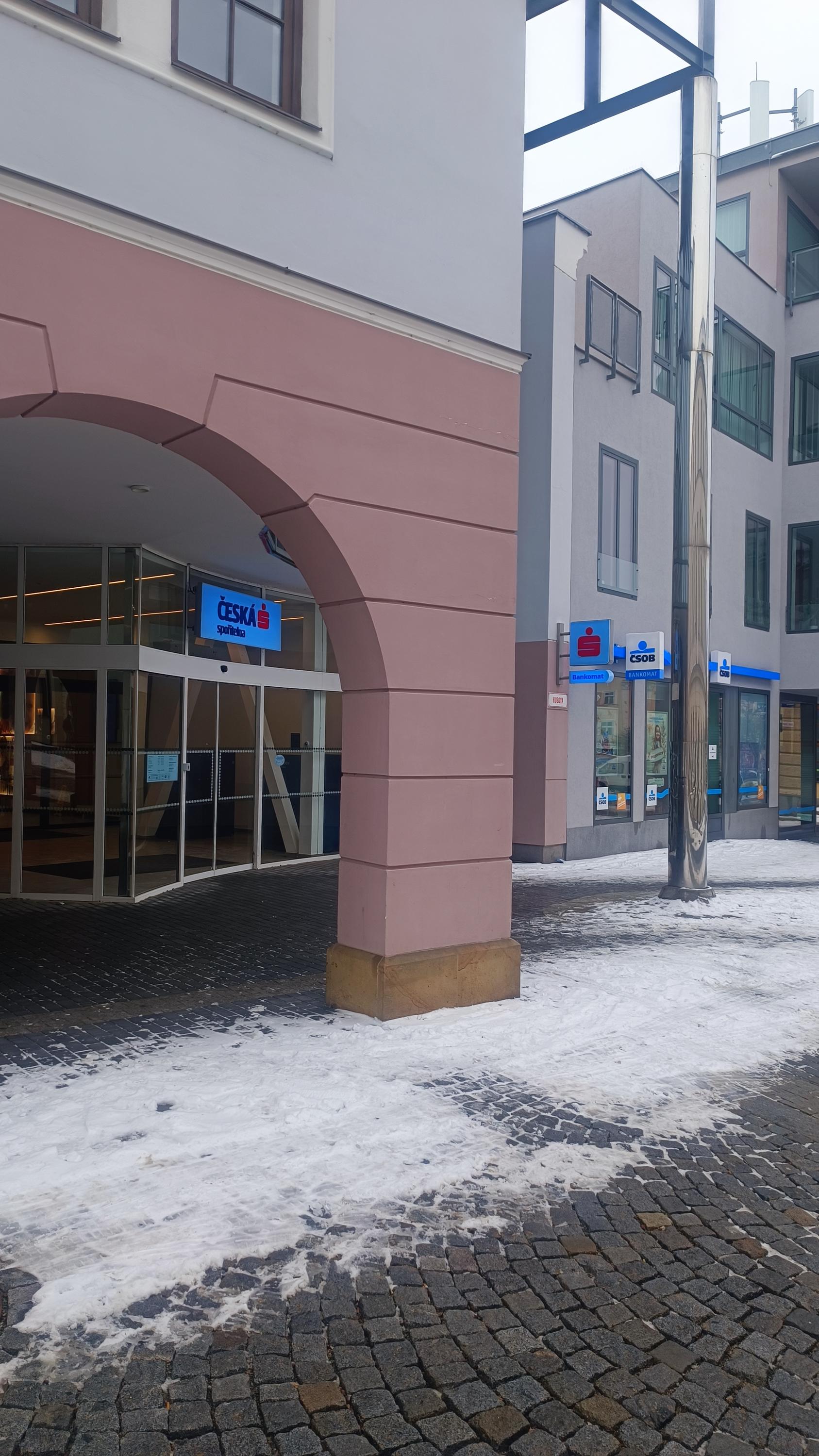 Česká spořitelna, a.s. foto 3