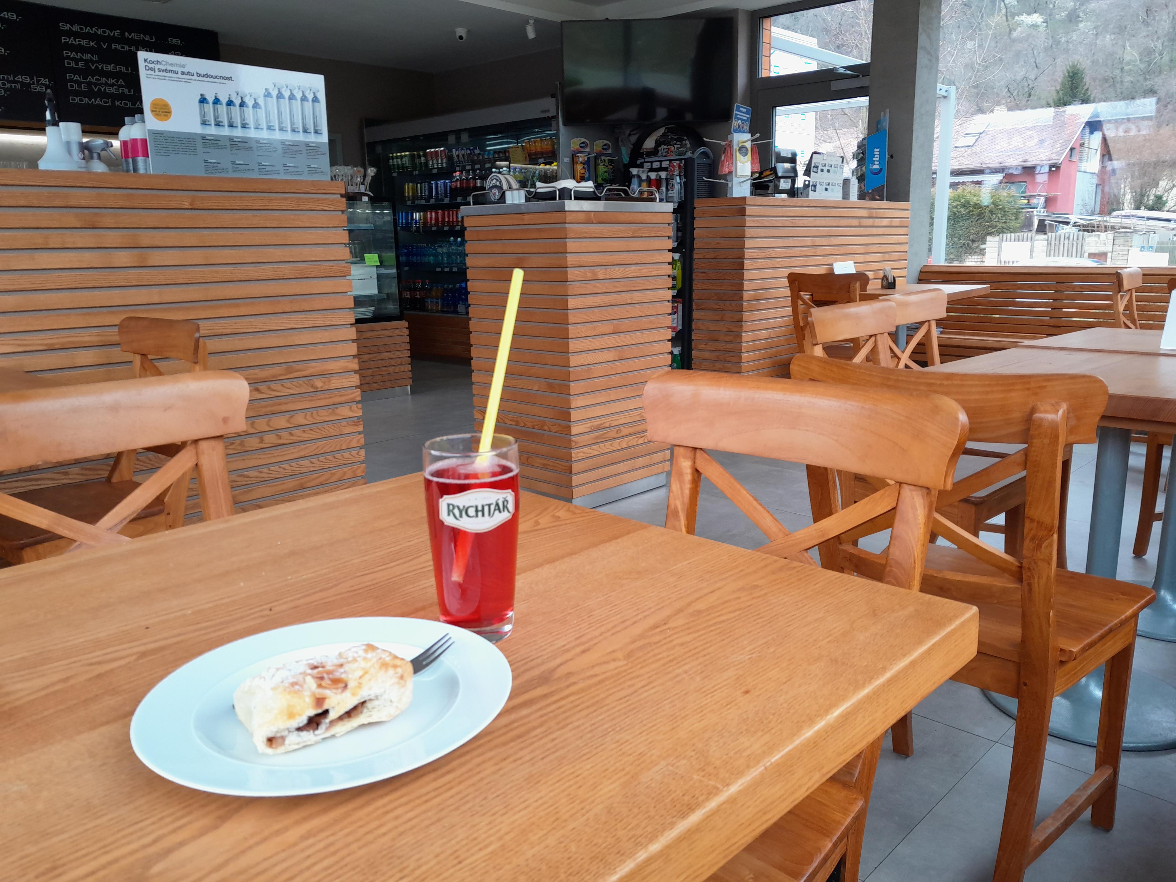 Automyčka Cafe foto 2