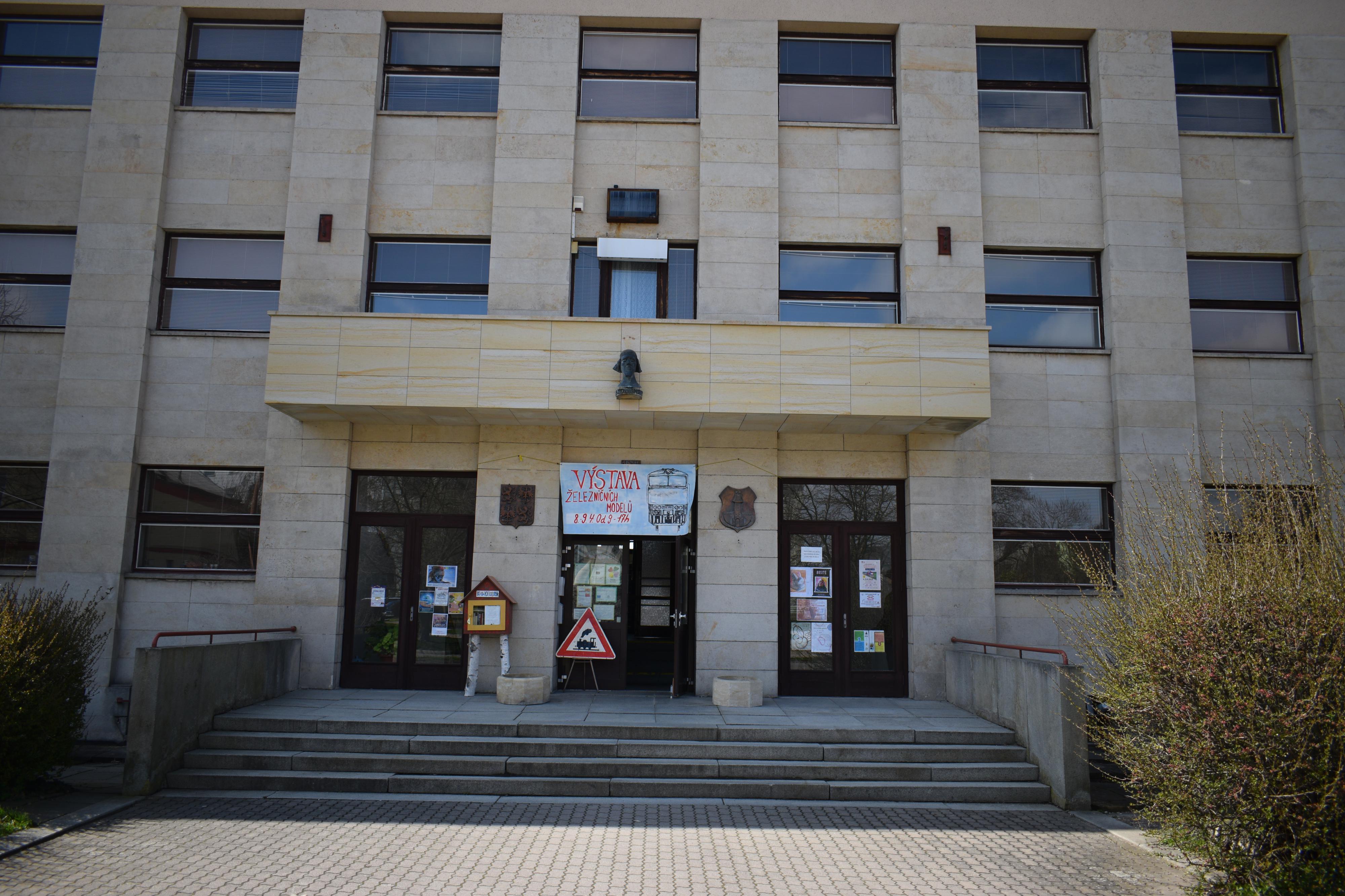 Hořické gymnázium foto 2