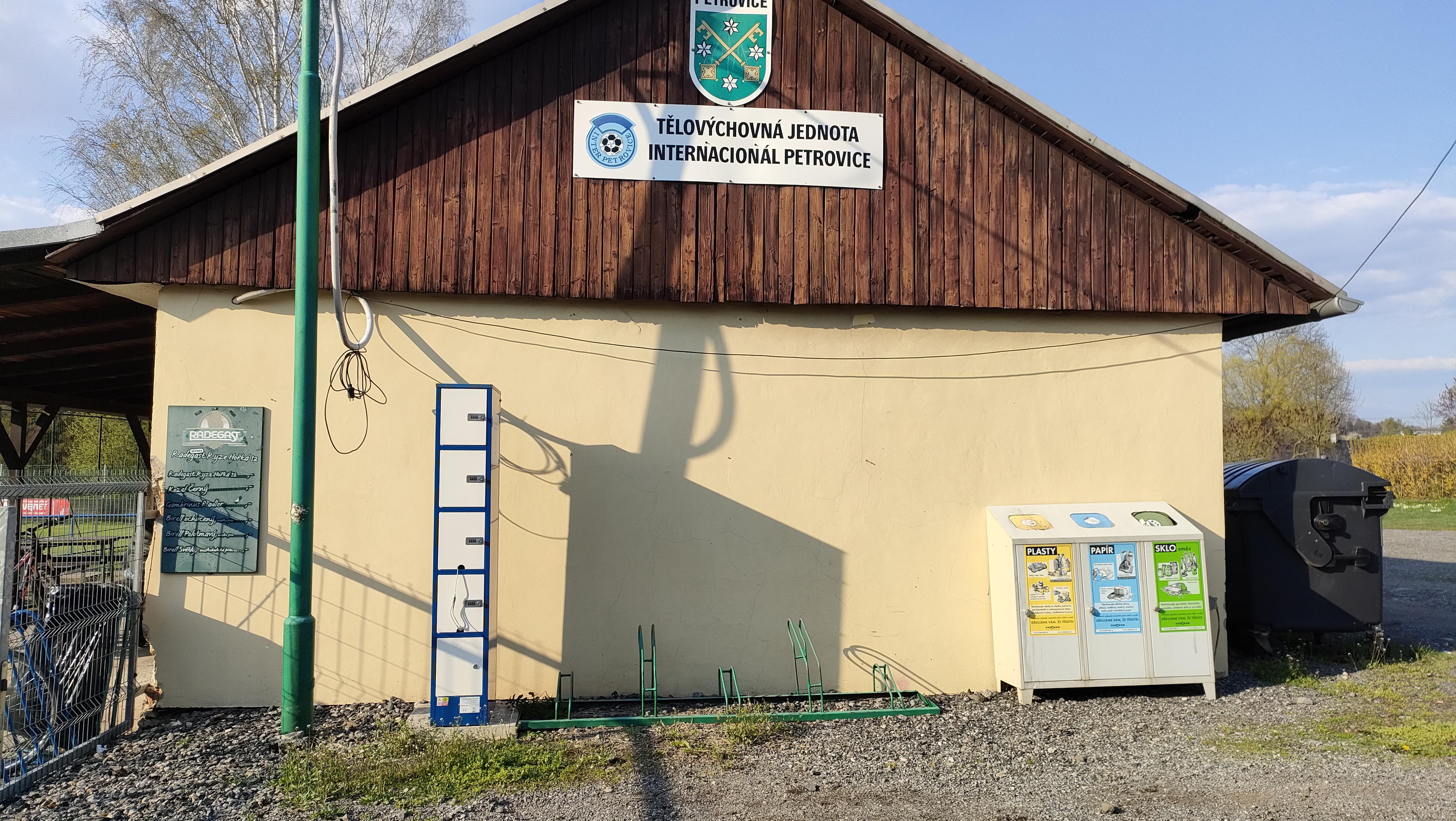 Nabíjecí stanice pro elektrokola foto 2