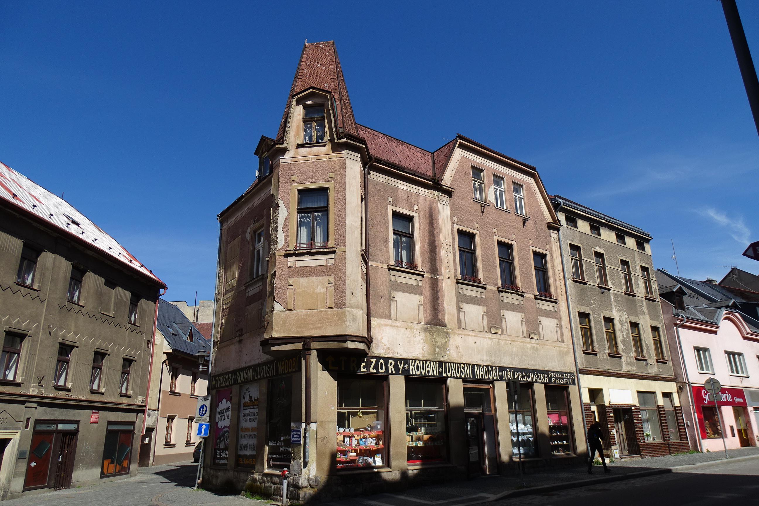 A - Zahradní technika SYCHROV a 10 000 věcí pro domácnost TURNOV, s.r.o. foto 2