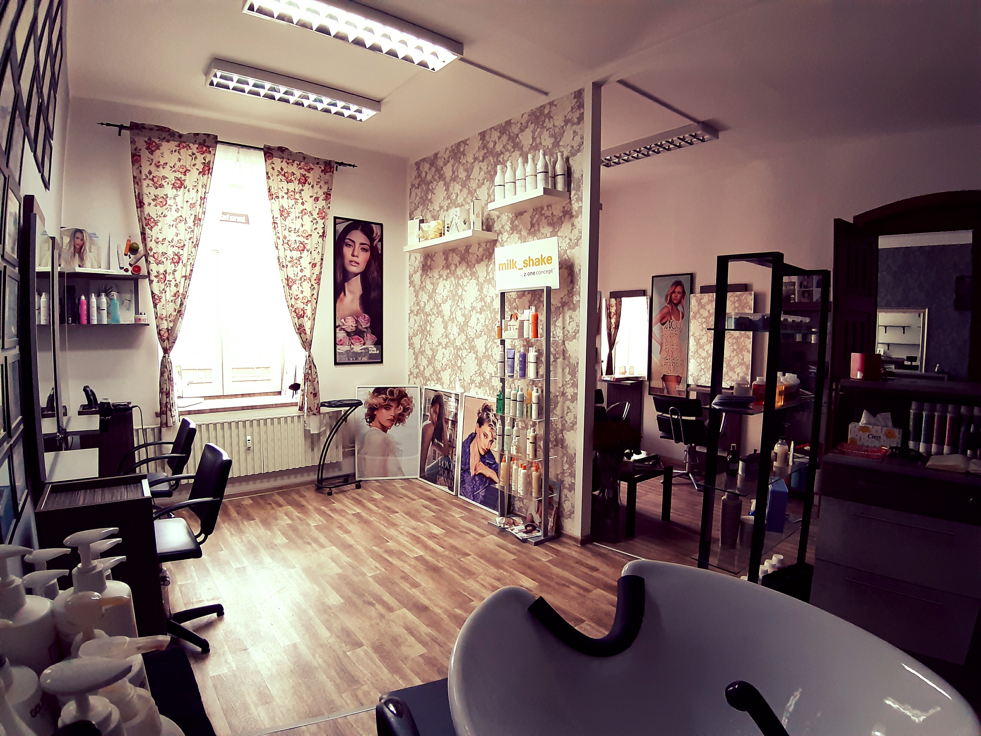 Jana Karásková, Professional Hair Stylist foto 2