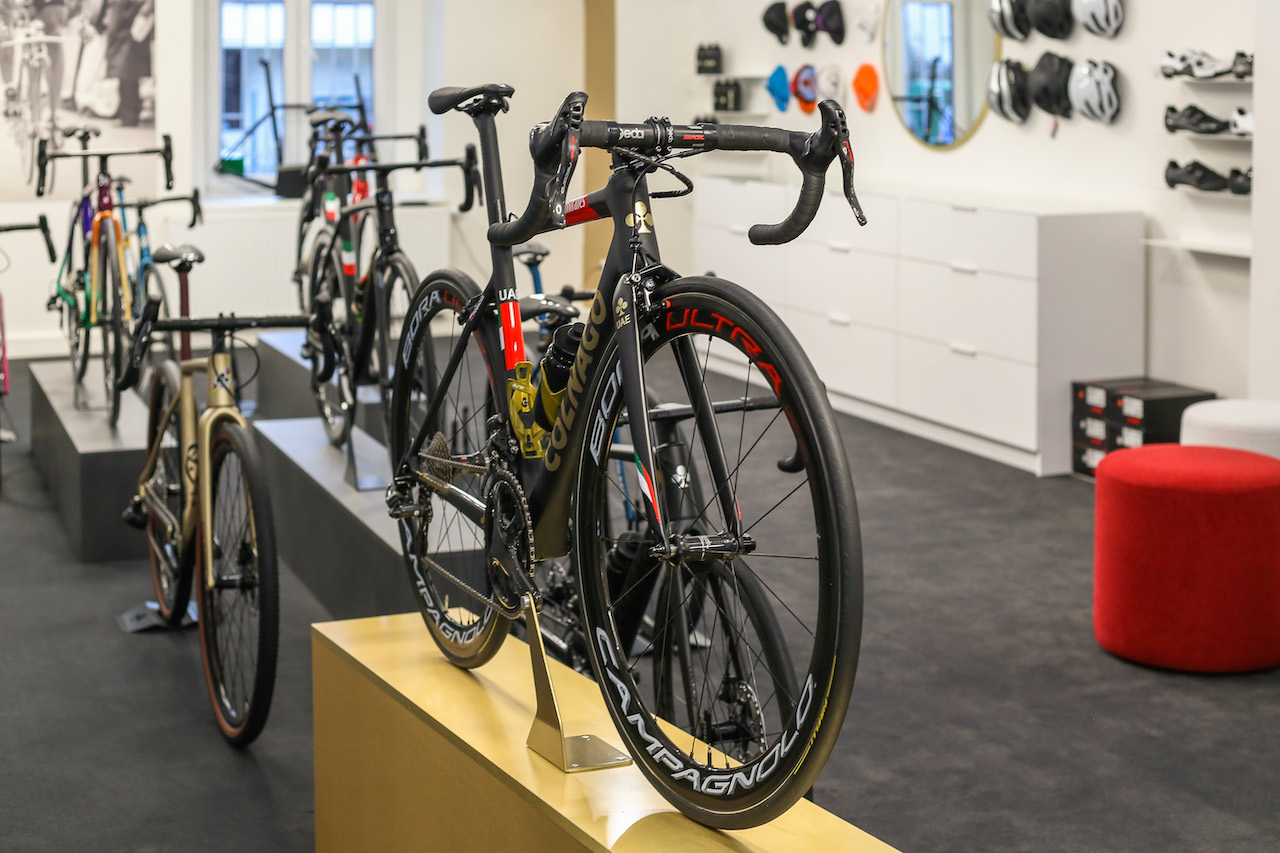 COLNAGO & ASSOS ProShop foto 2