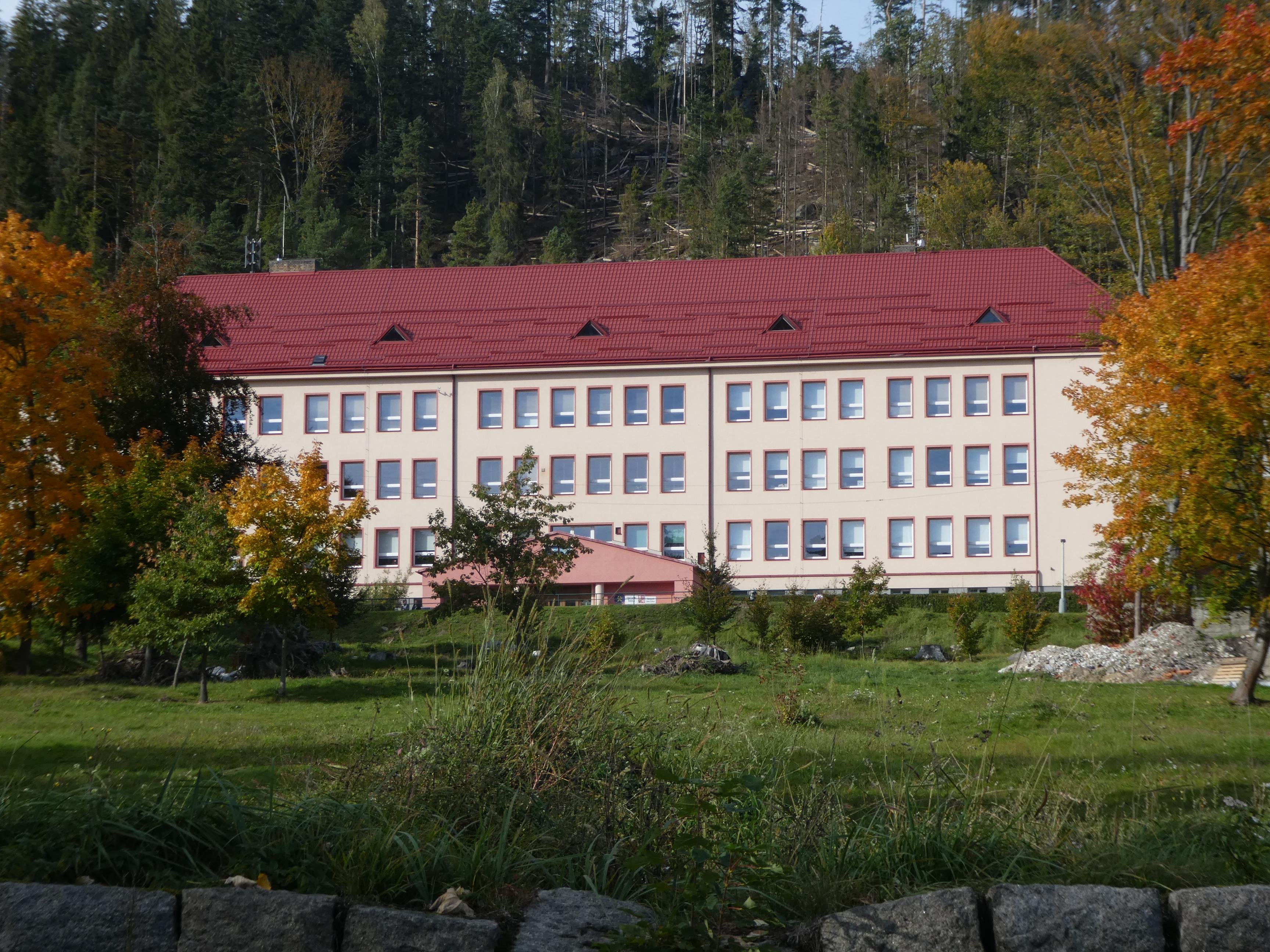 ZŠ a MŠ Loučovice foto 2
