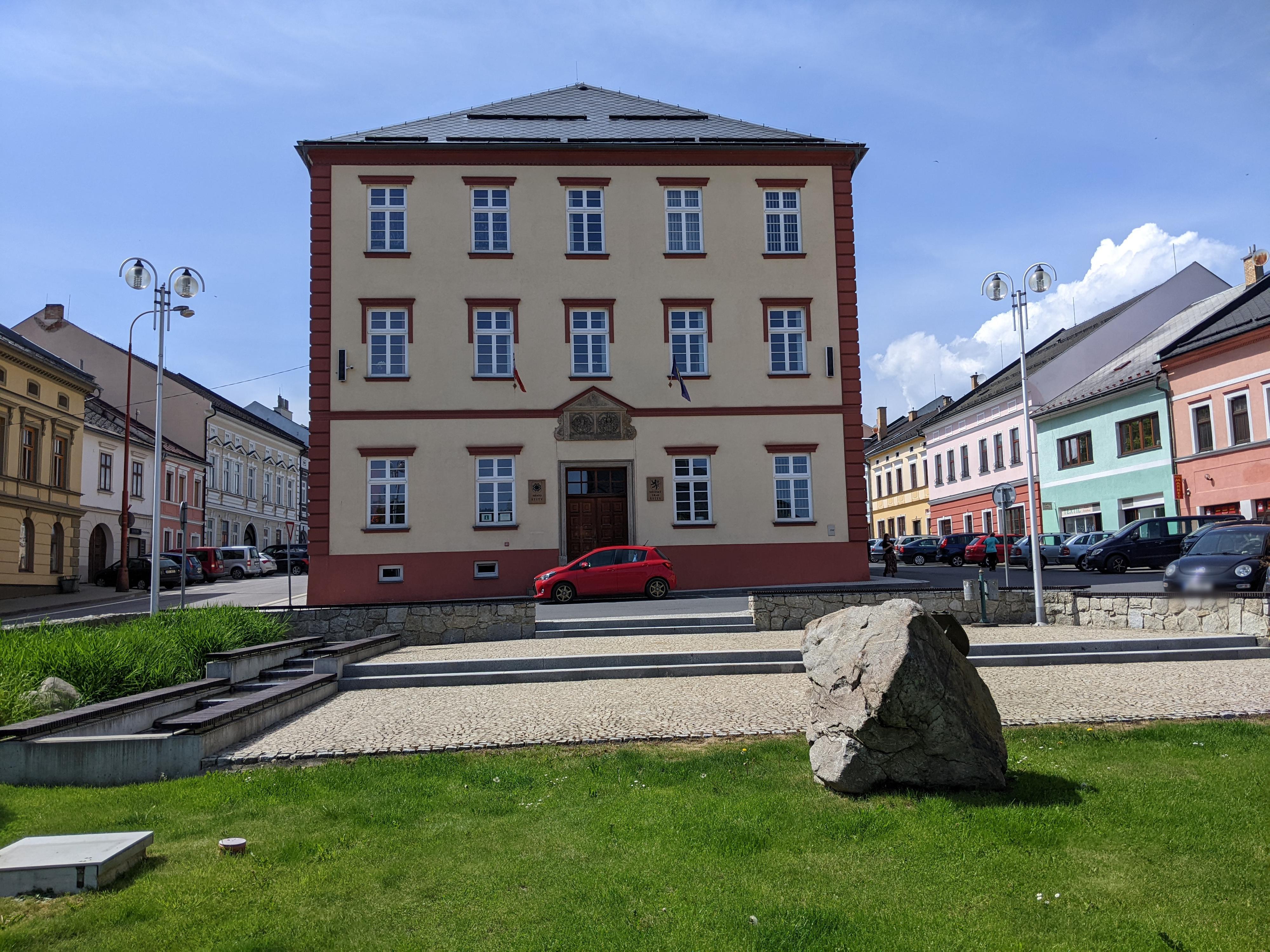Štíty - městský úřad foto 2