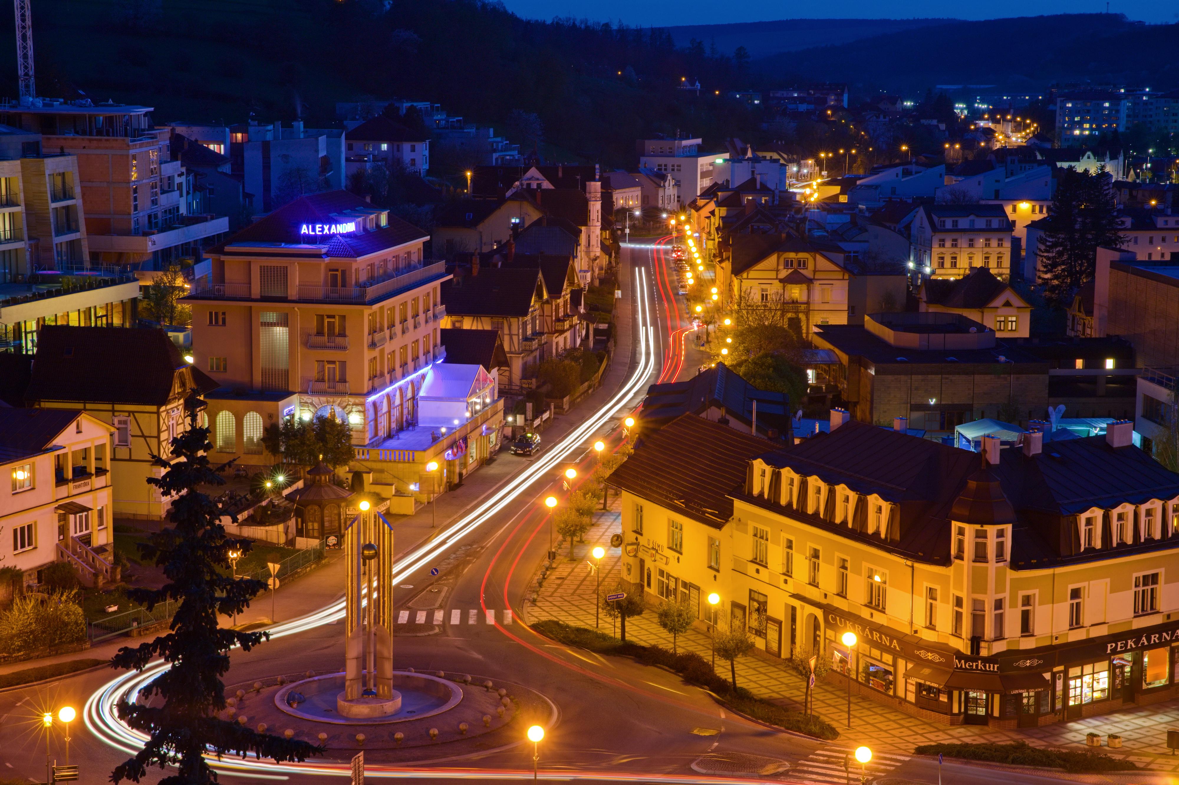 Pekárna a cukrárna Merkur foto 4