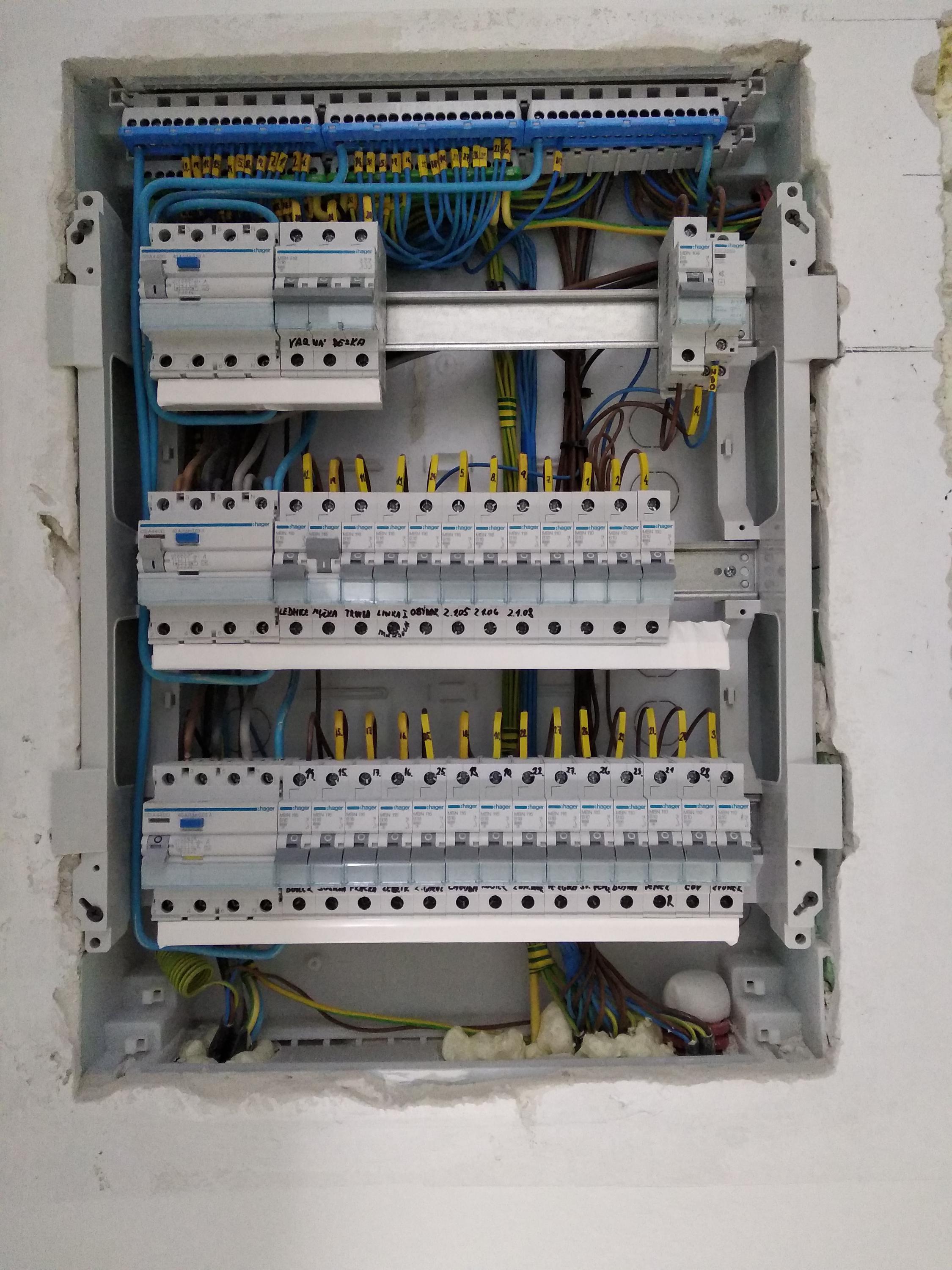 Petr Soviar - elektroinstalace, hromosvody foto 5