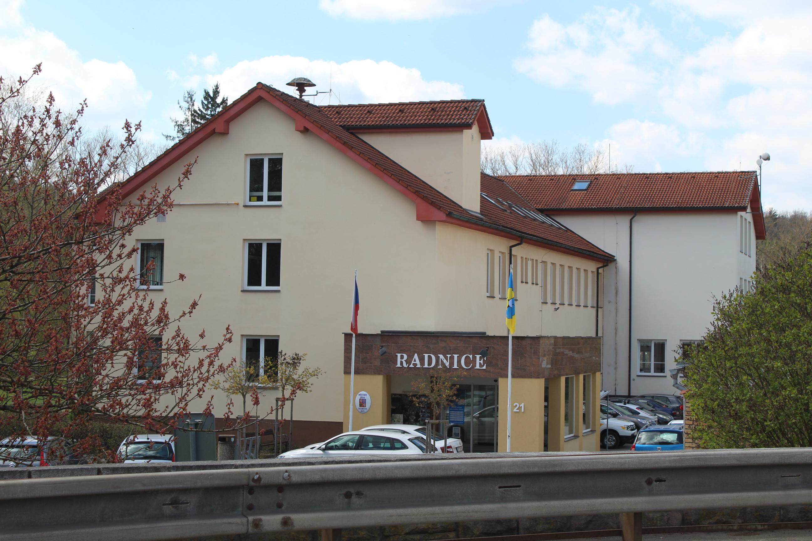 Sezimovo Ústí - městský úřad foto 4