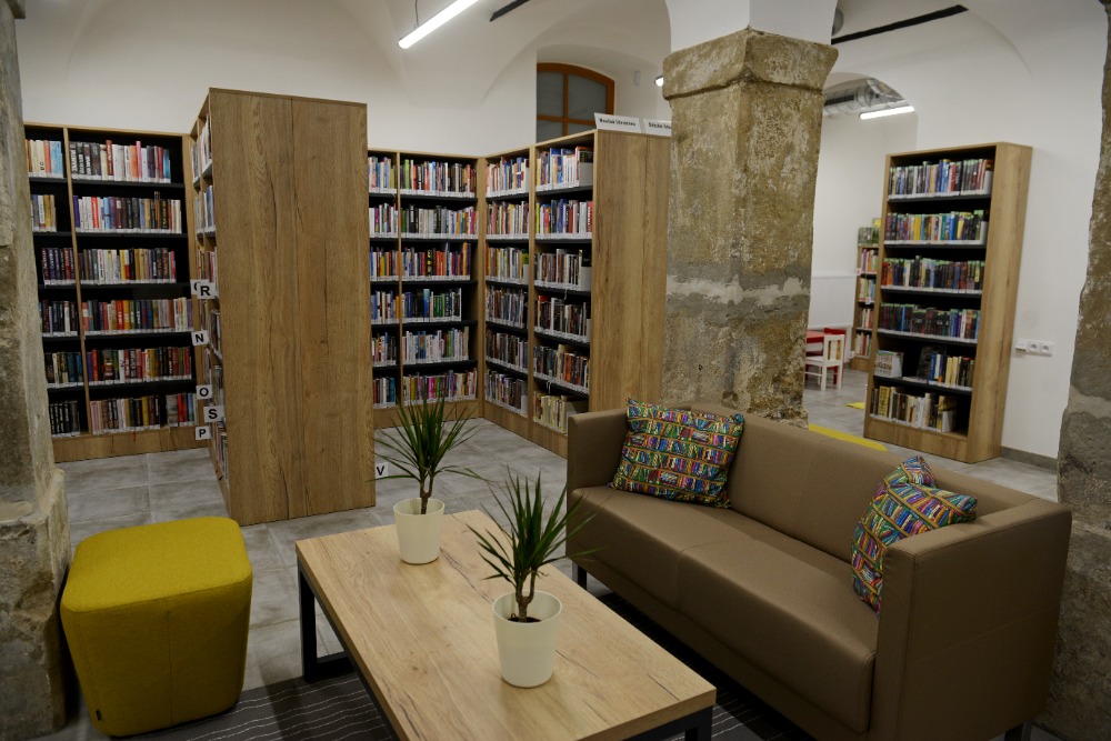Knihovna Jiřího Mahena v Brně foto 2