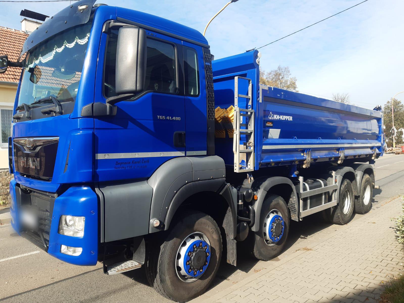 Nákladní autodoprava - Karel Čech