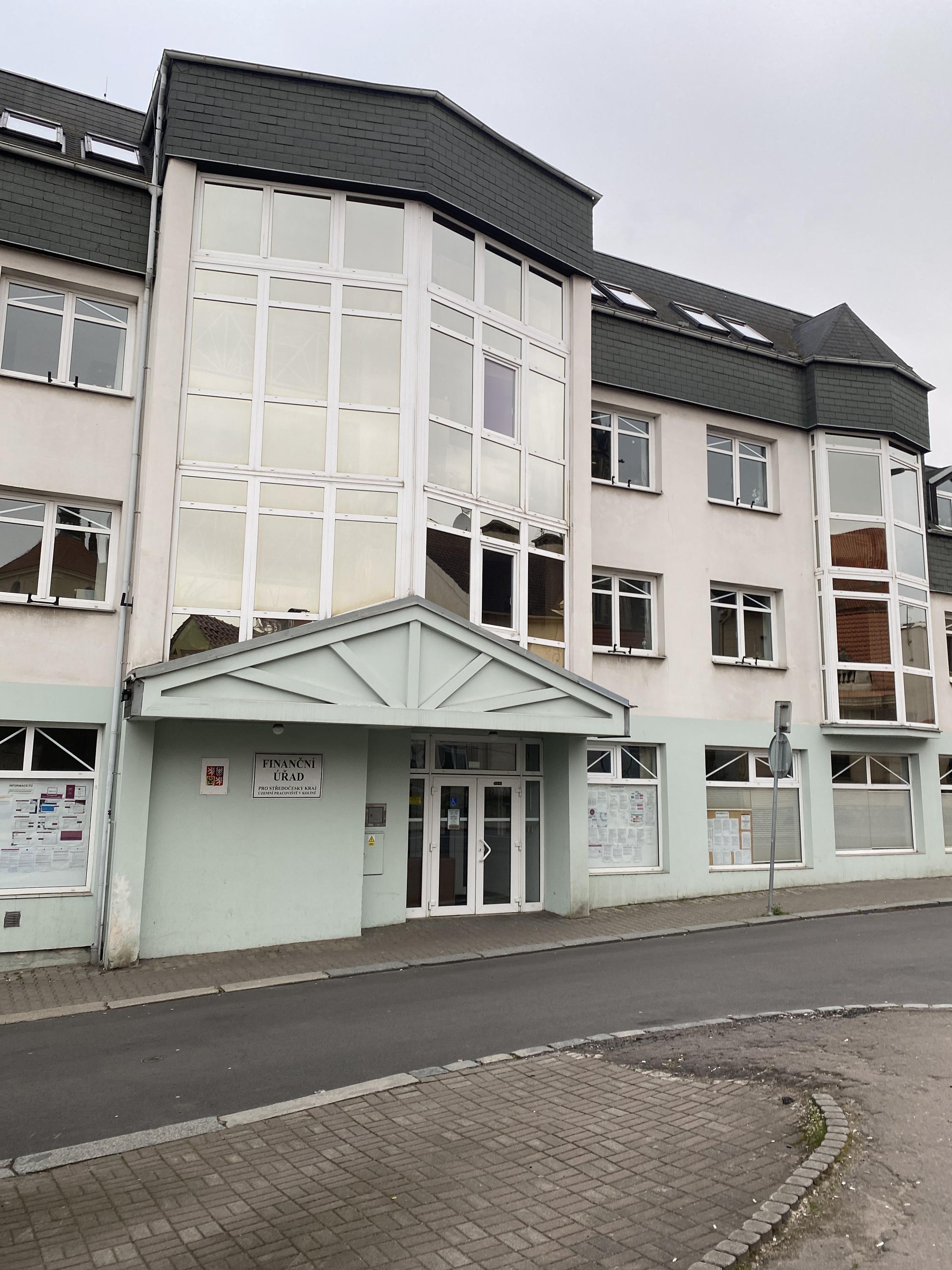 Finanční úřad pro Středočeský kraj - Územní pracoviště v Kolíně foto 2