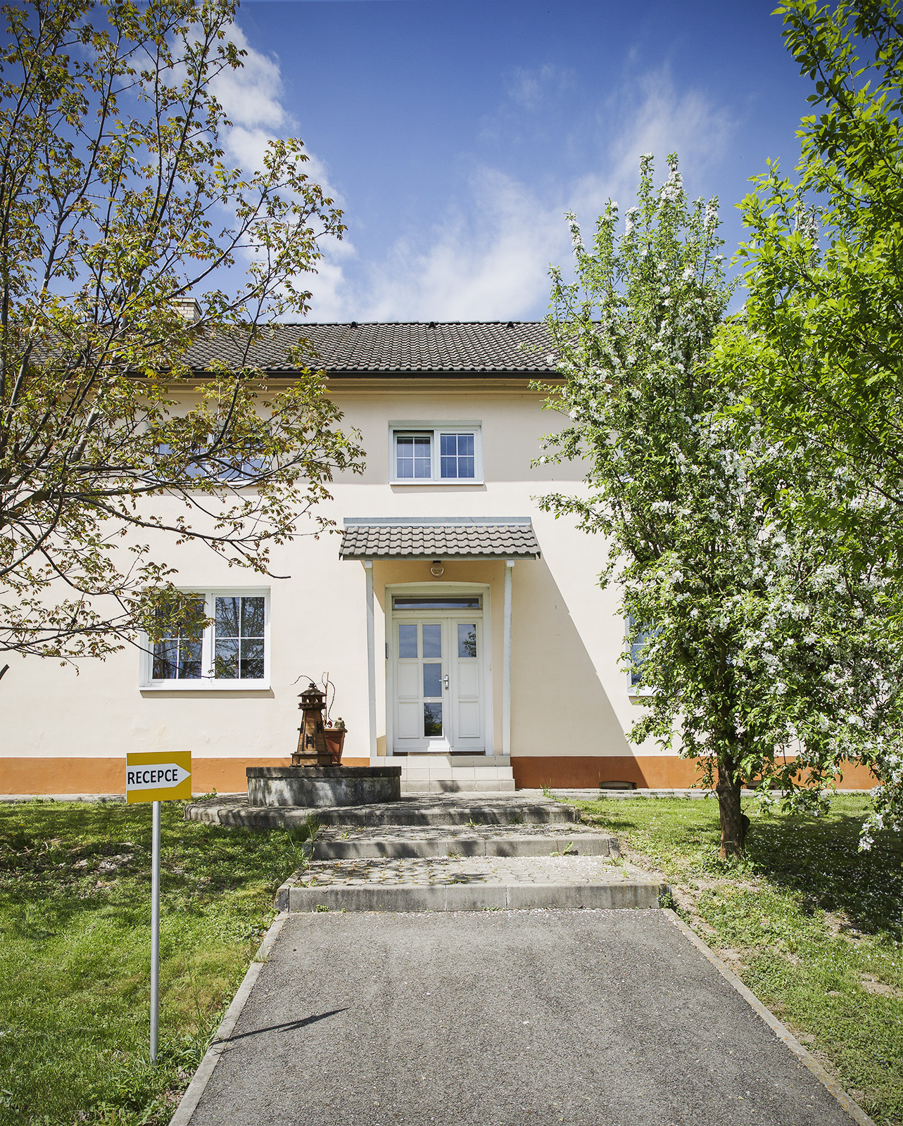 1. Interentová Komerční, spol. s r.o. foto 1