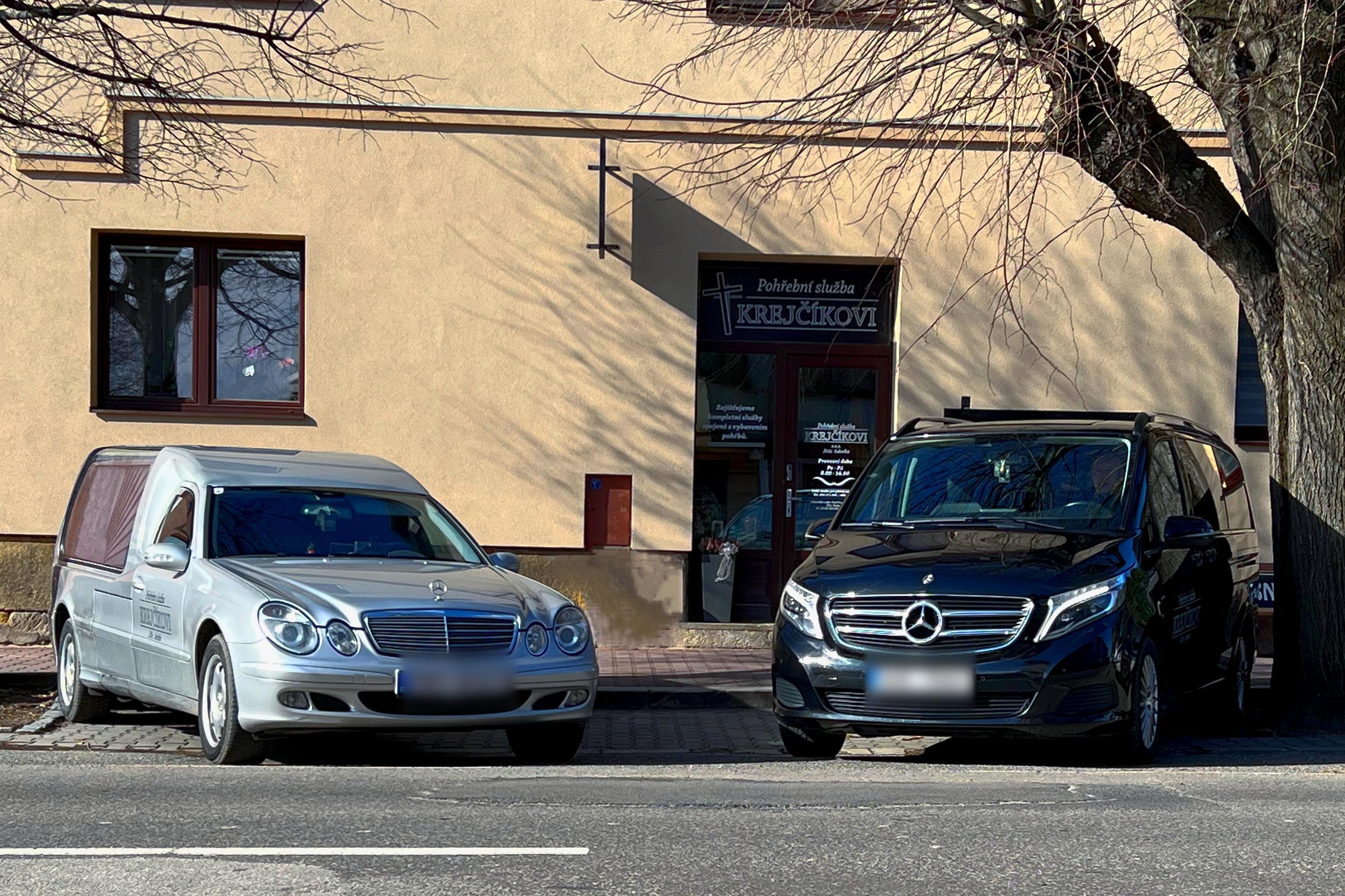 Pohřební služba Krejčíkovi, v.o.s.