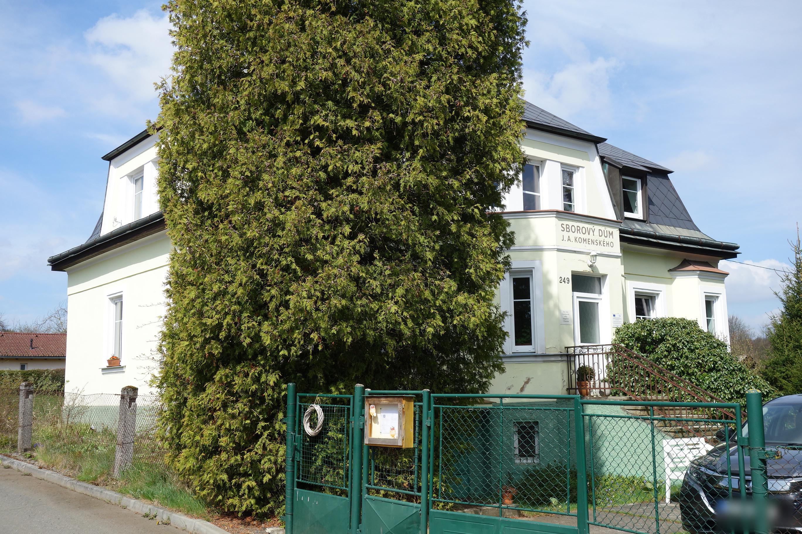 Farní sbor Českobratrské církve evangelické v Černošíně foto 3