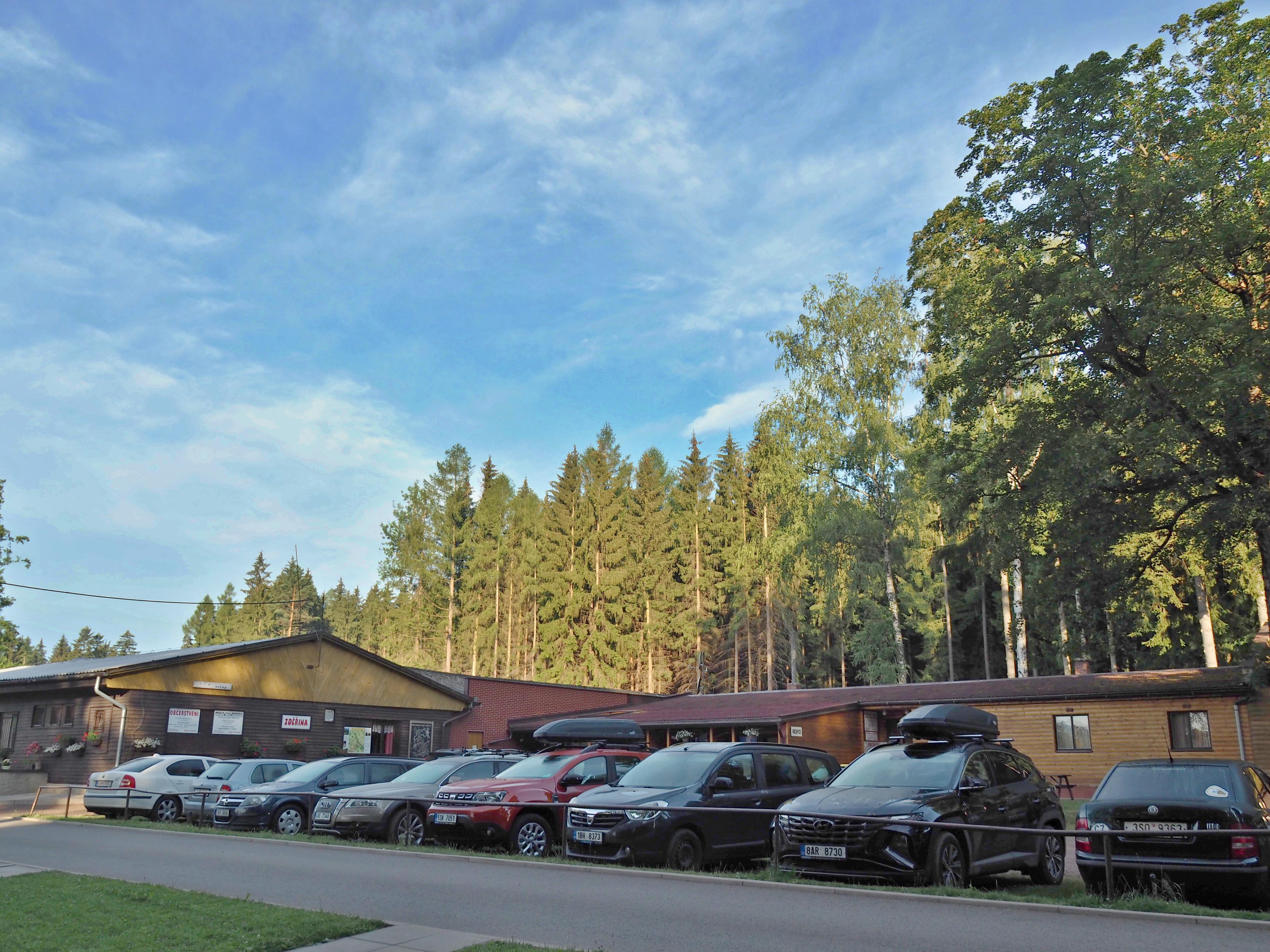 Chatový areál Zděřina foto 4